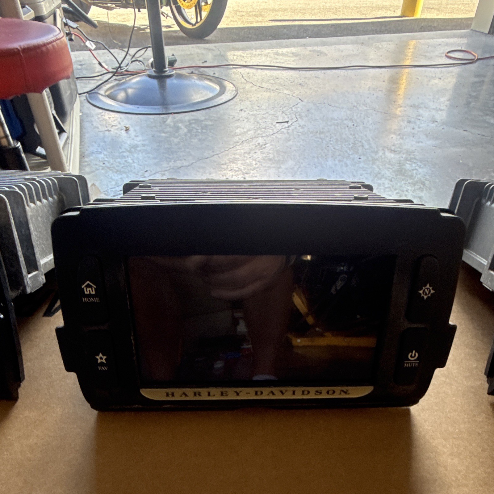 Harley Davidson Boom Box 6.5GT Stereo Radio 2014-2018 OEM P-76000228 Harley Davidson Boom Box 6.5GT Stereo Radio 2014-2018 OEM P-76000228
