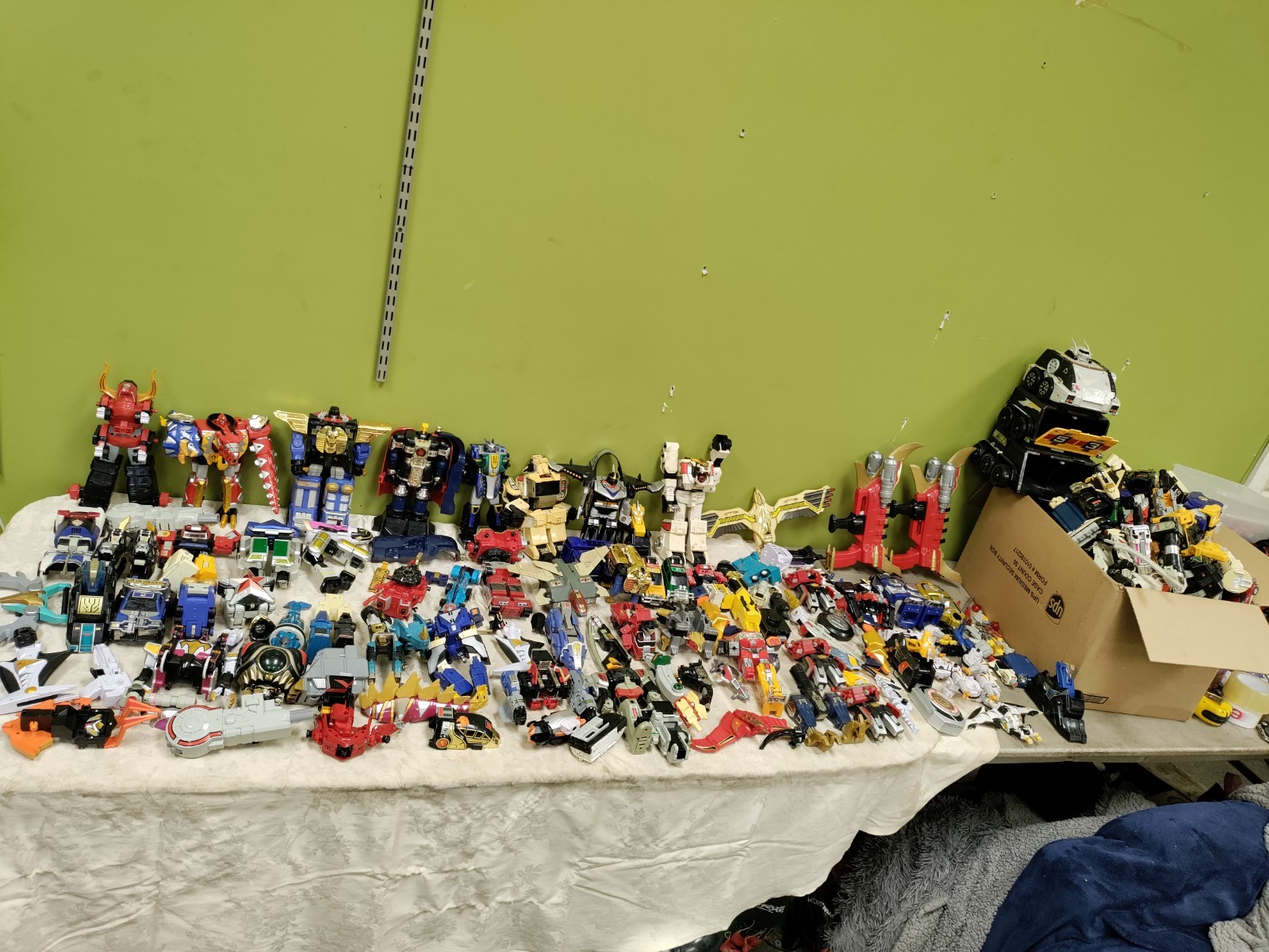 65lbs Bandai Power Rangers Massive Megazord Piece Lot & More