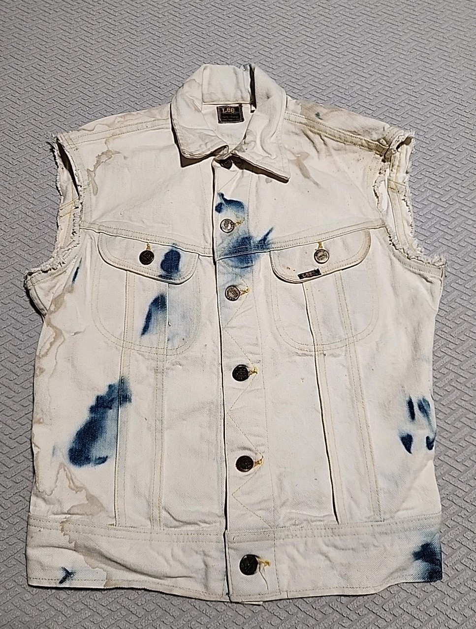 VTG USA 70s Lee Denim Vest Cut Off Sanforized thrashed staining tie dye bleach S VTG USA 70s Lee Denim Vest Cut Off Sanforized thrashed staining tie dye bleach S
