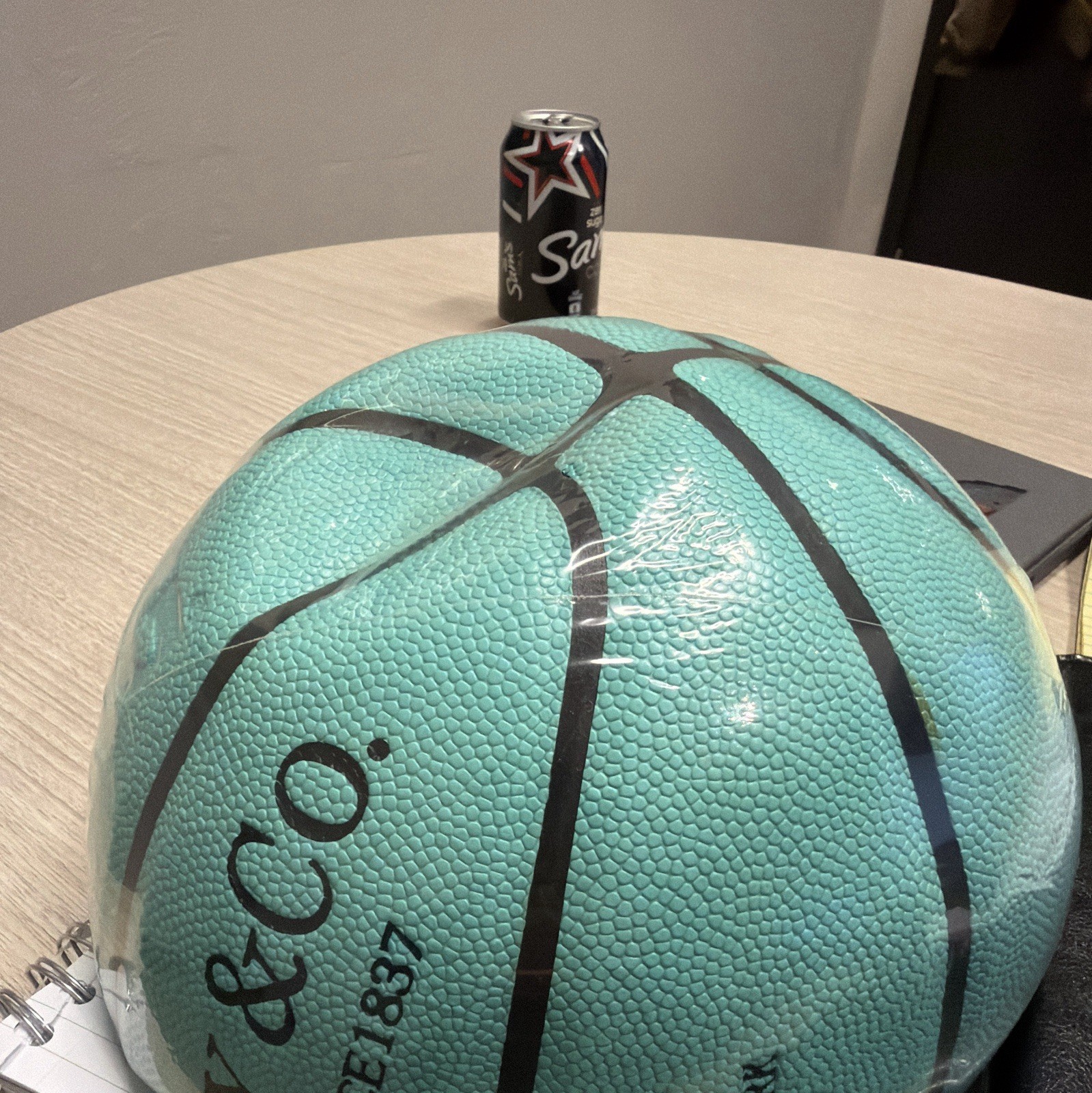 Tiffany&Co Limited Edition Basketball Tiffany&Co Limited Edition Basketball