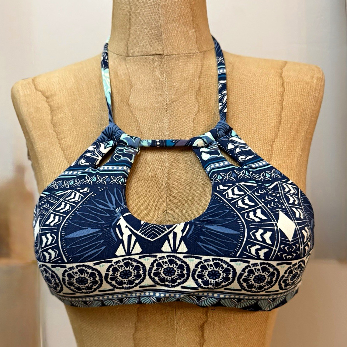 Roxy Strappy Love Geometric Halter Crop Bikini Swim Top Blue/White S