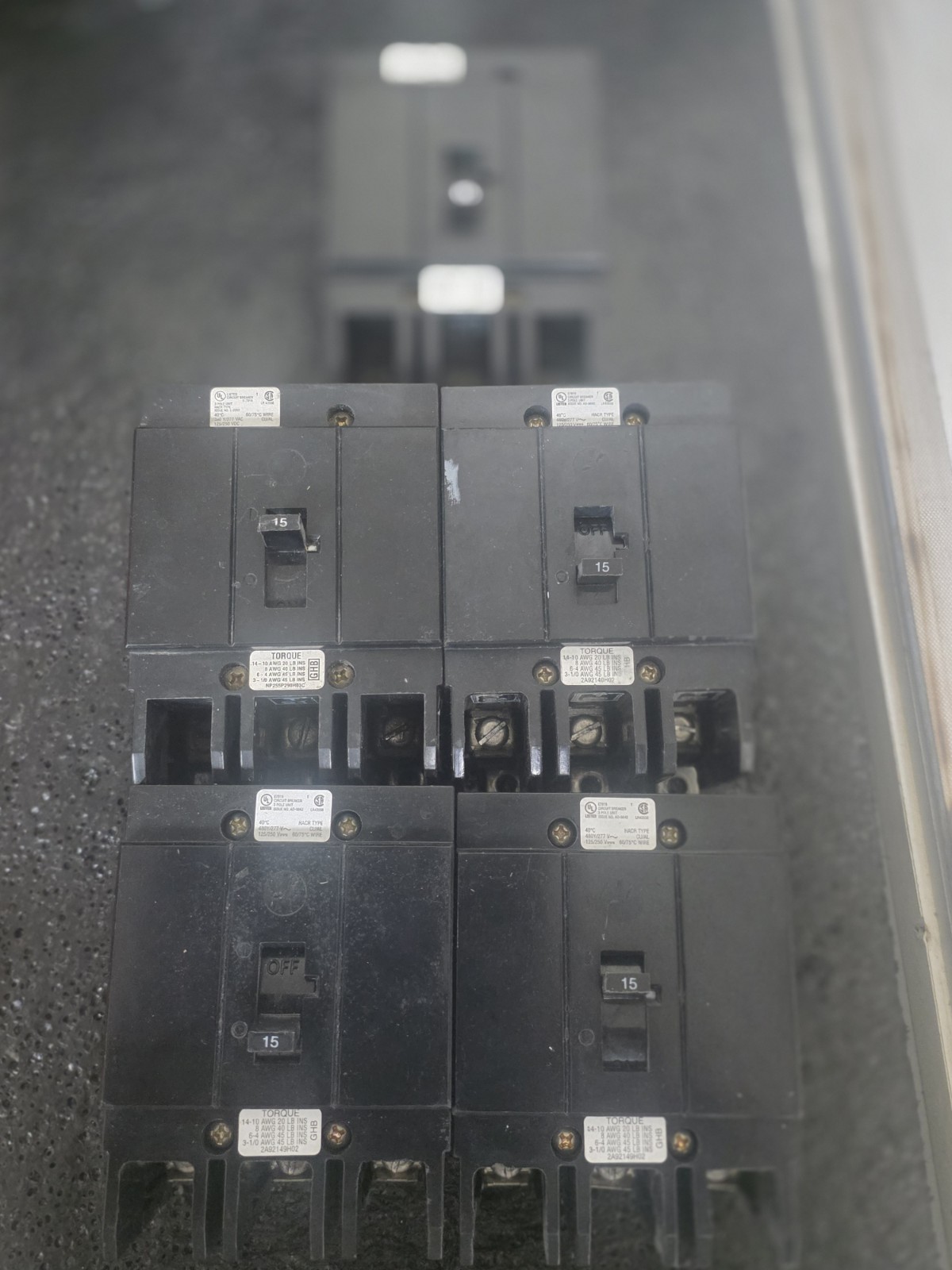 GHB3015 CUTLER HAMMER USED (5 AVAILABLE) GHB3015 CUTLER HAMMER USED (5 AVAILABLE)