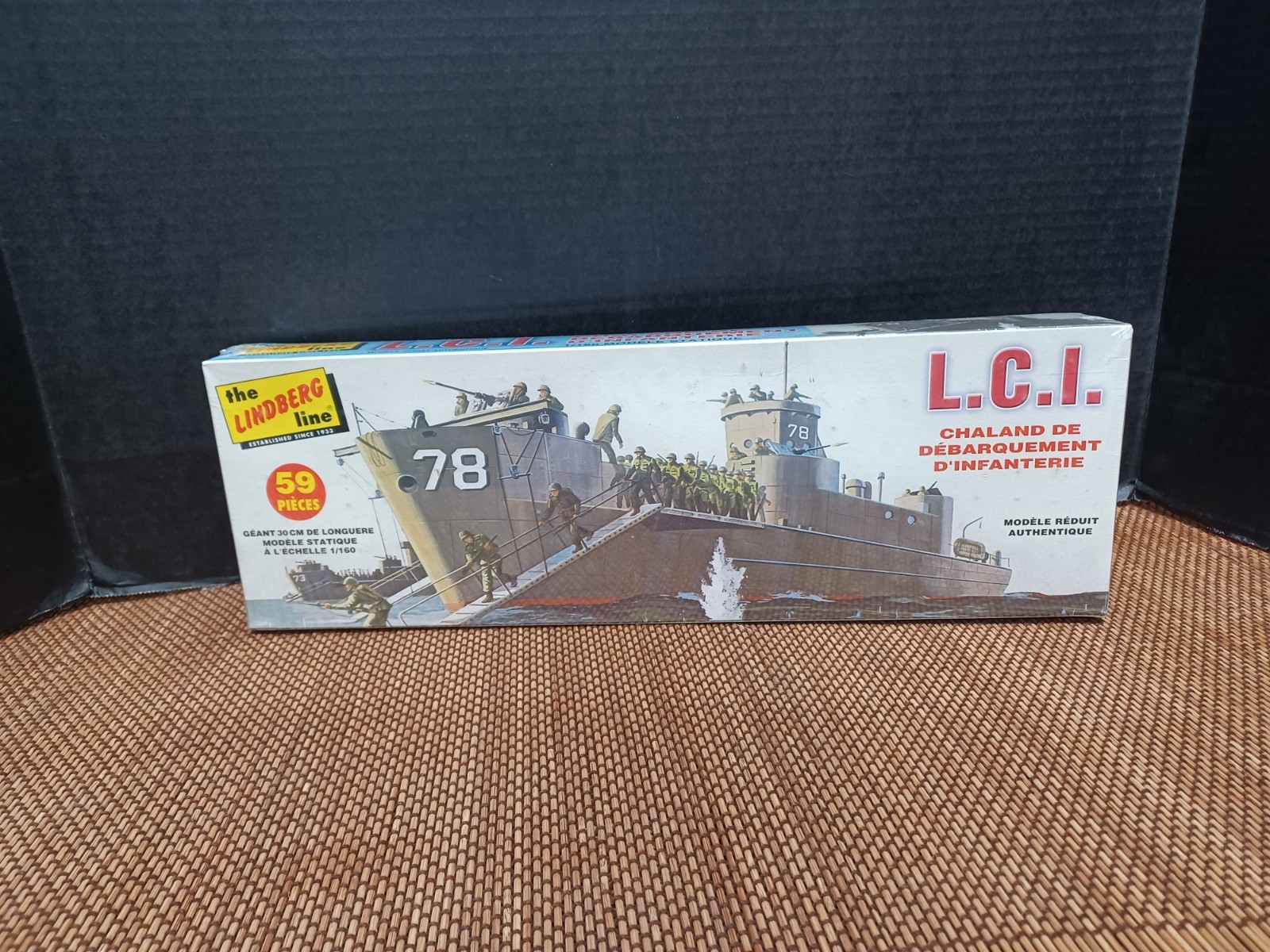 FACTORY SEALED L.C.I. INFANTRY LANDING CRAFT LINDBERG LINE MODEL KIT #HL404/12 FACTORY SEALED L.C.I. INFANTRY LANDING CRAFT LINDBERG LINE MODEL KIT #HL404/12