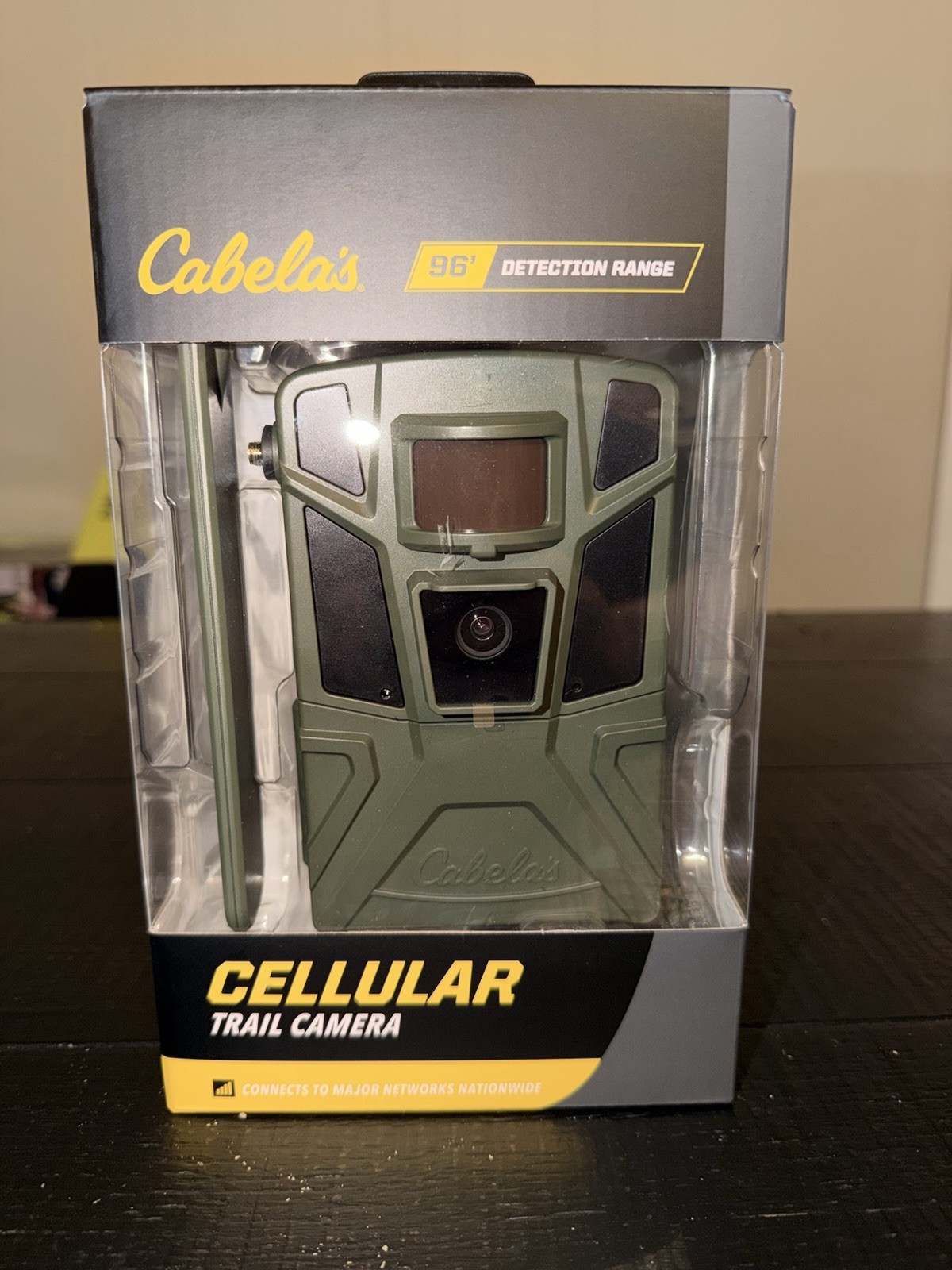 Cabela\'s Cellular Trail Camera 12MP 96 ft Night Vision Waterproof Battery Hunt Cabela\'s Cellular Trail Camera 12MP 96 ft Night Vision Waterproof Battery Hunt