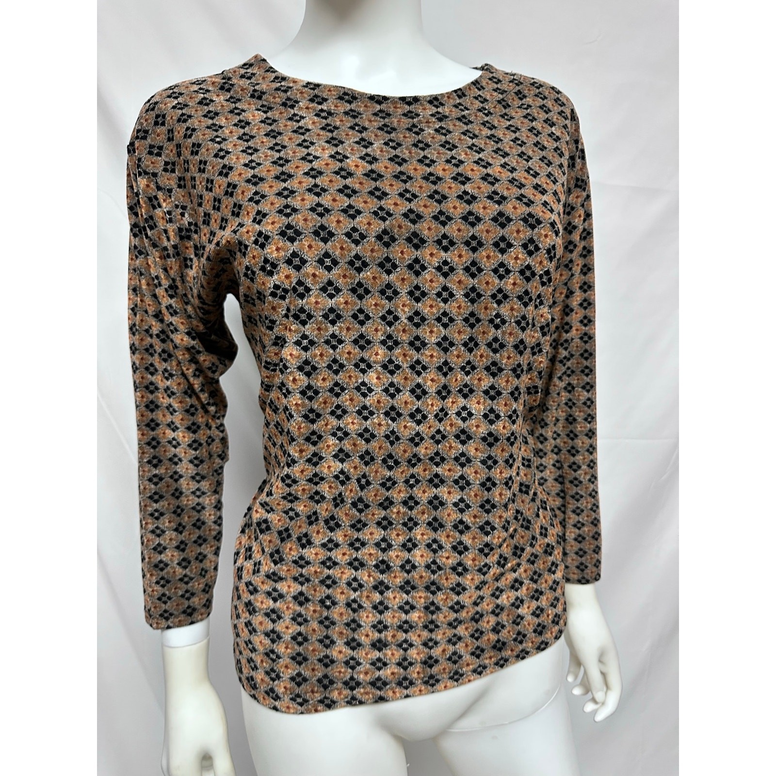 True Vintage 00s Black Metallic Long Sleeve Top Made in Korea True Vintage 00s Black Metallic Long Sleeve Top Made in Korea