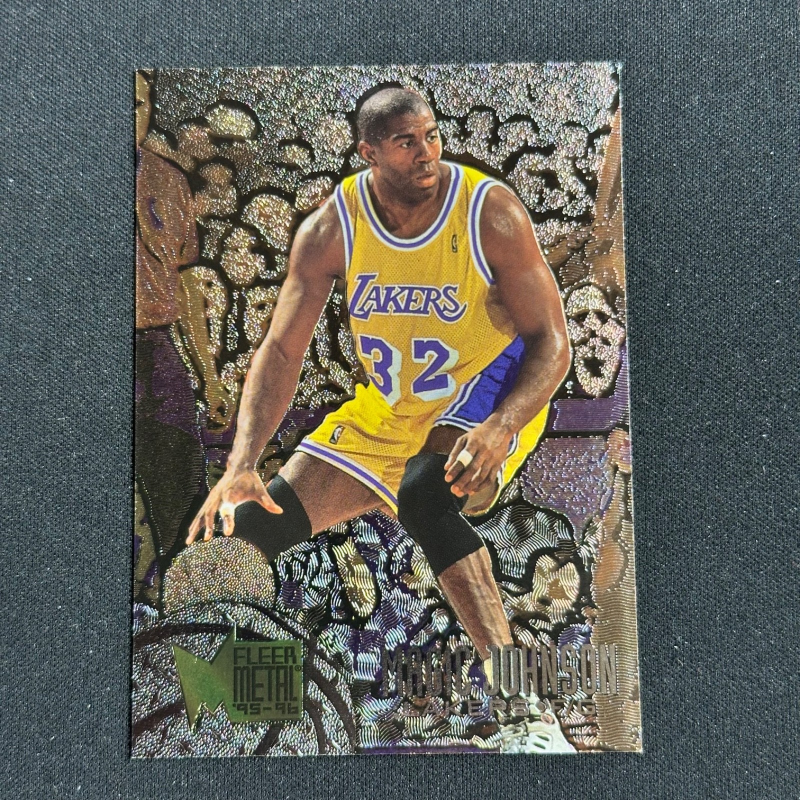 1995-96 Fleer Metal Magic Johnson #161 Lakers