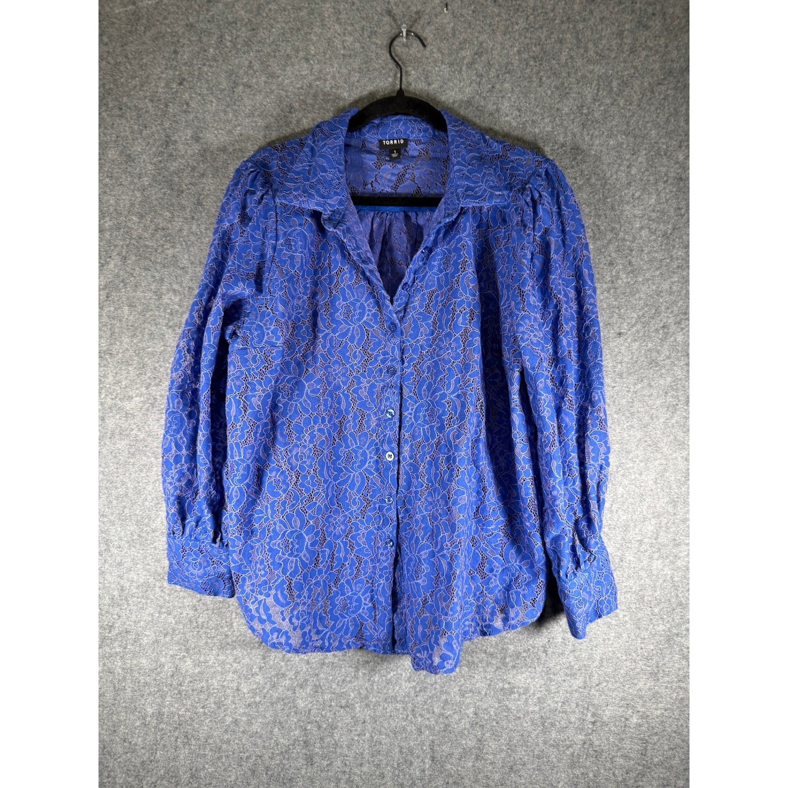 Torrid Top Size 1 Blue Lace Button Down Shirt Long Sleeve Puff Sleeve Career