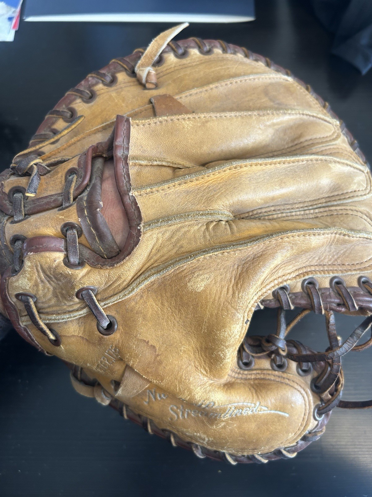 Near mint Vintage  1940s/50s Rawlings SN 300 Catcher’s Mitt Nu-Grip Streamlined
