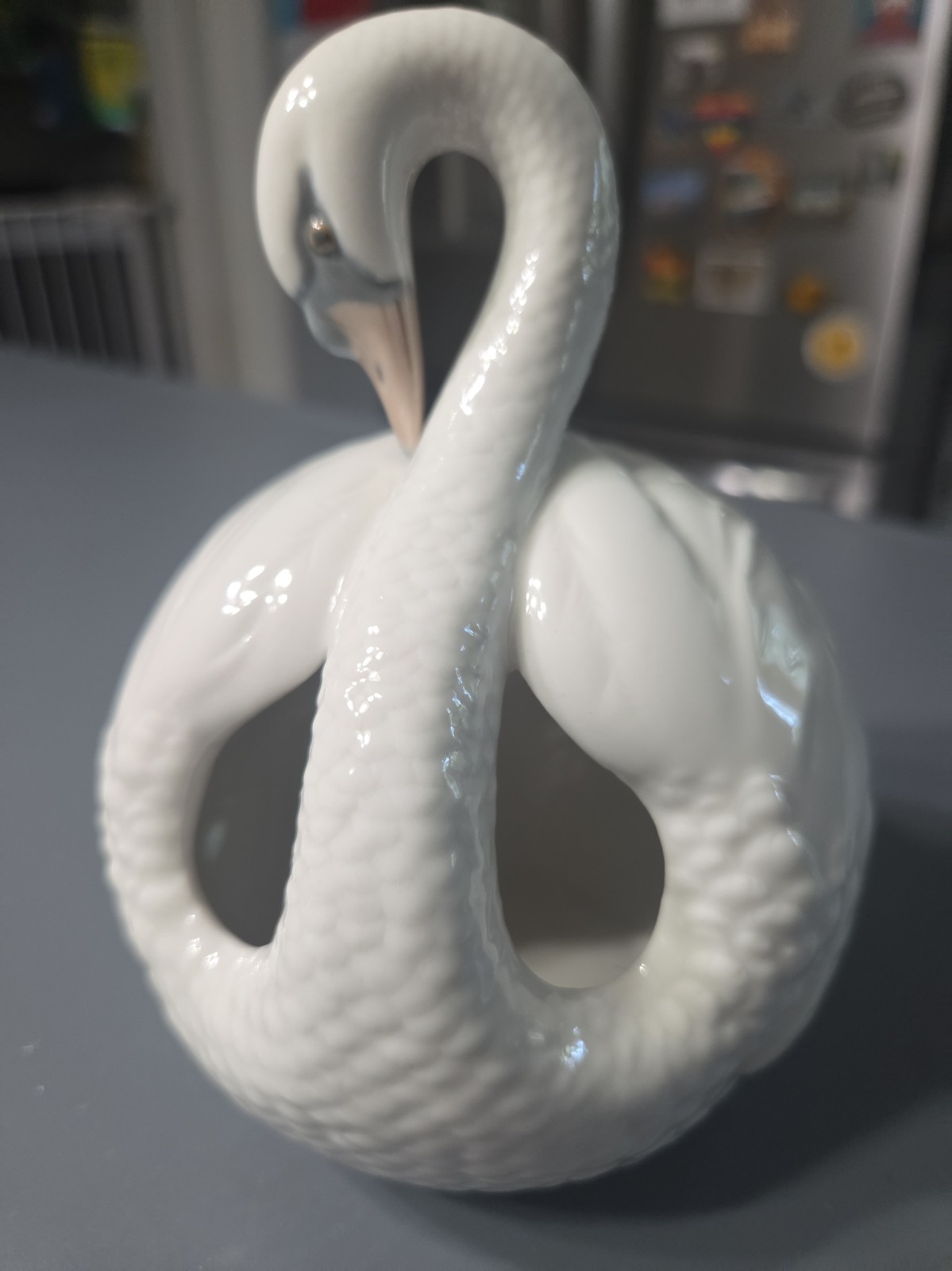 Retired Vintage Lladro Spain Porcelain Swan 4829 Glossy Retired Vintage Lladro Spain Porcelain Swan 4829 Glossy