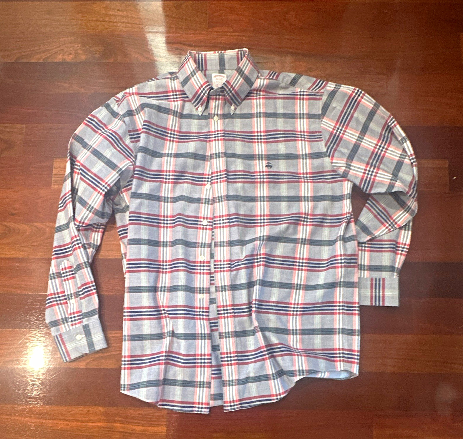 Brooks Brothers Madison Non-Iron Plaid Button-Down Shirt L Blue Red White Brooks Brothers Madison Non-Iron Plaid Button-Down Shirt L Blue Red White