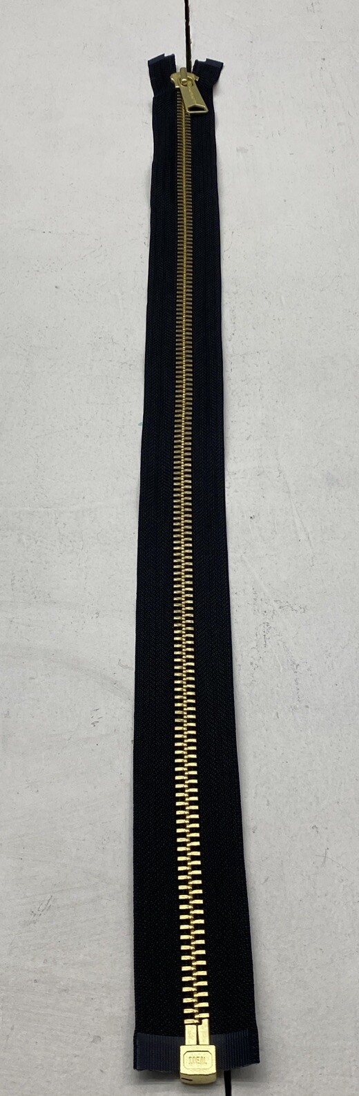 QTY 1 - Carhartt Zipper Brass Black 24.5 QTY 1 - Carhartt Zipper Brass Black 24.5