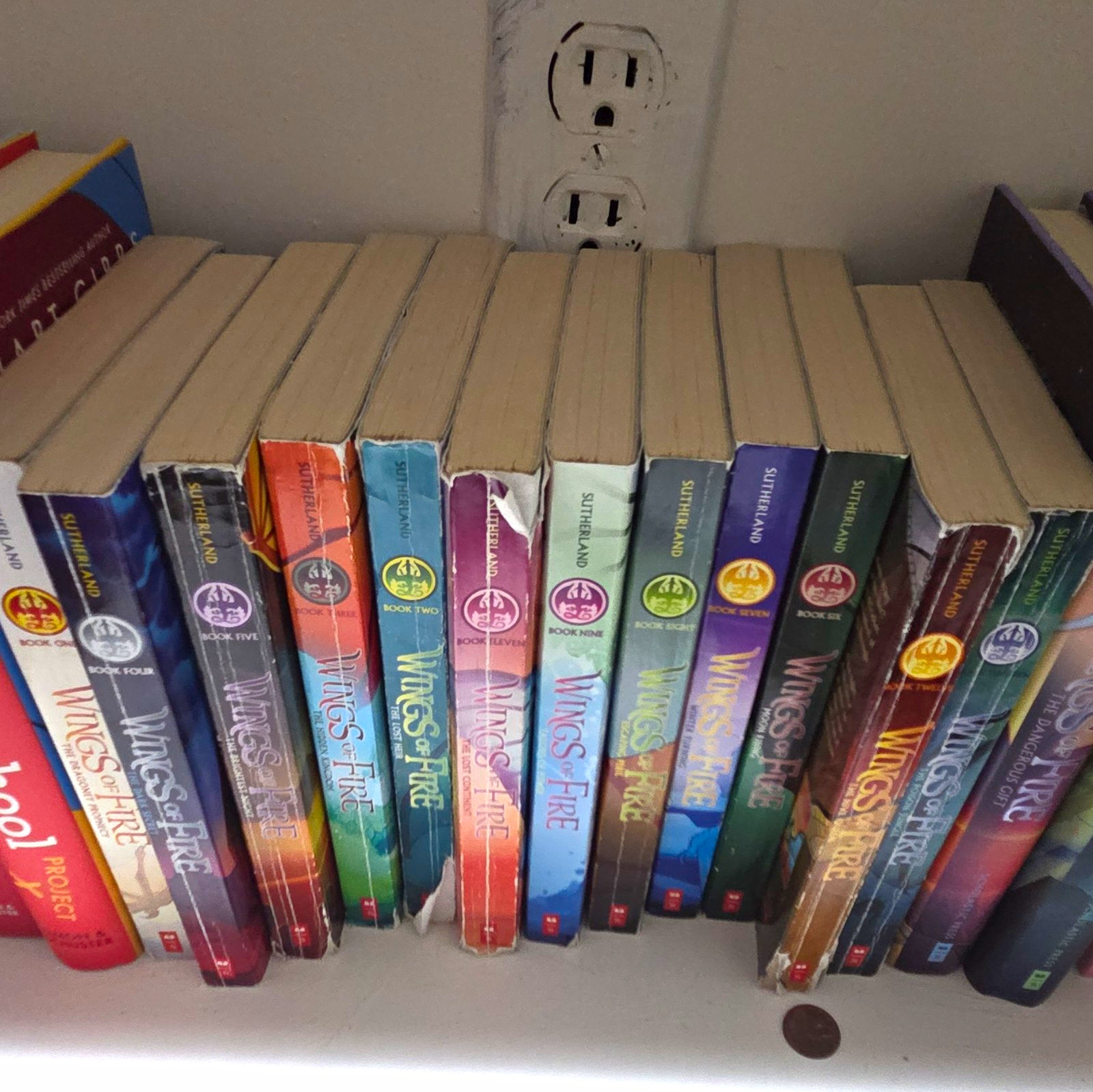 Tui T. Sutherland Wings of Fire Book Series Lot Paperback Scholastic Fantasy