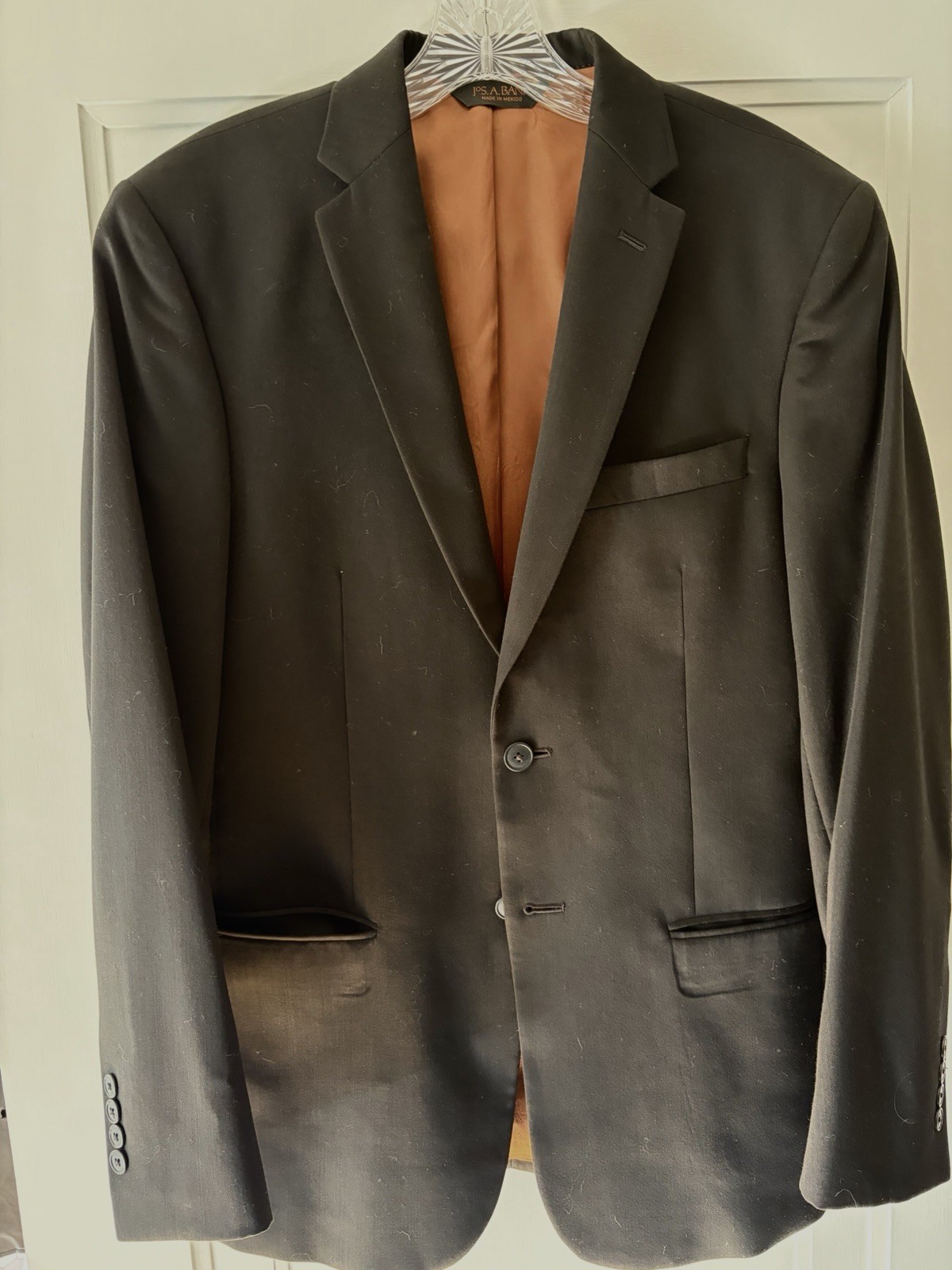 Jos. A. Bank Men\'s 2-Piece Suit Black Slim 38R Jacket, 31x32 Pants Jos. A. Bank Men\'s 2-Piece Suit Black Slim 38R Jacket, 31x32 Pants