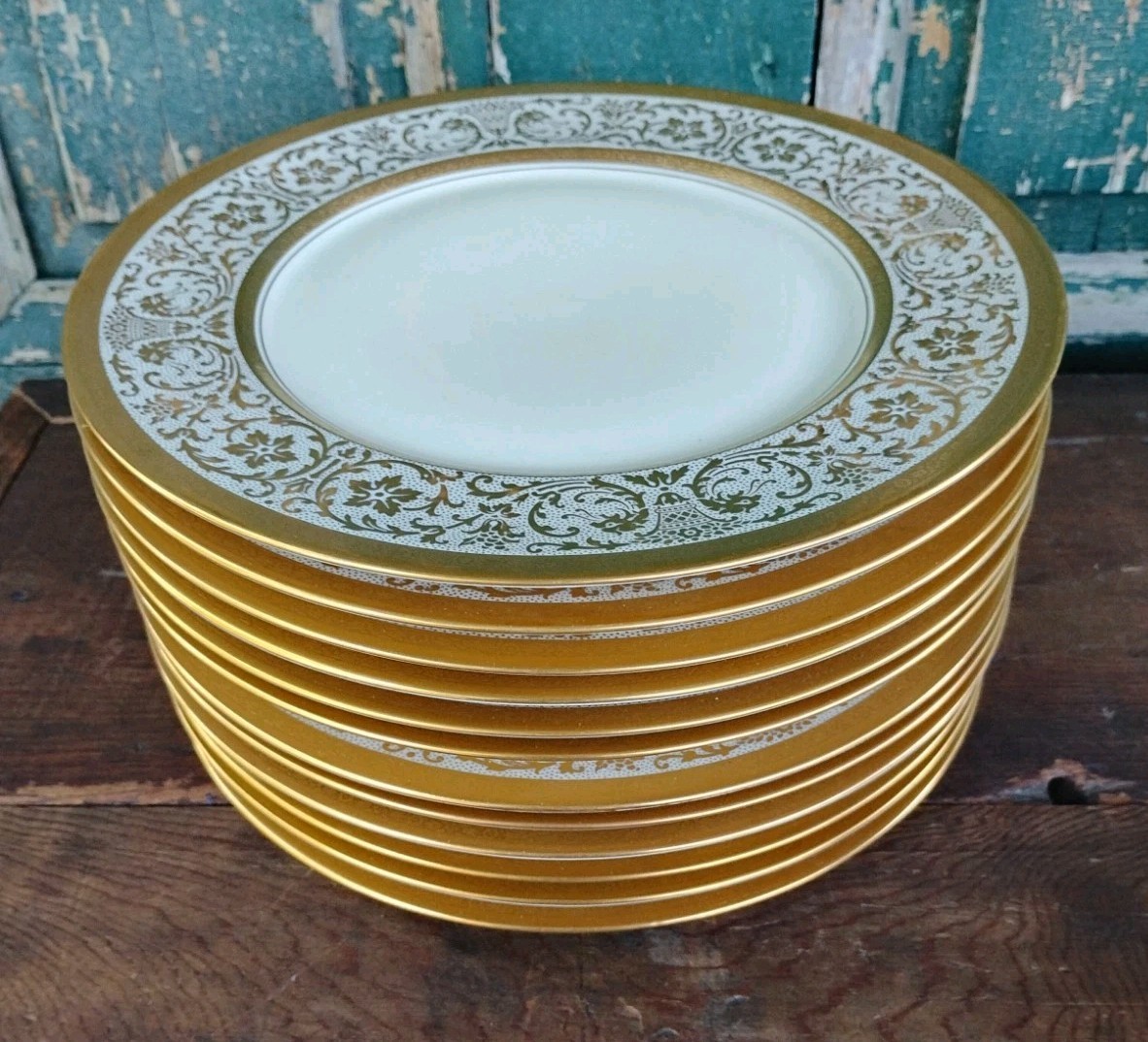 12 Vintage Heinrich & Co Pickard Selb Bavaria Gold Encrusted Plates 11\ 12 Vintage Heinrich & Co Pickard Selb Bavaria Gold Encrusted Plates 11\