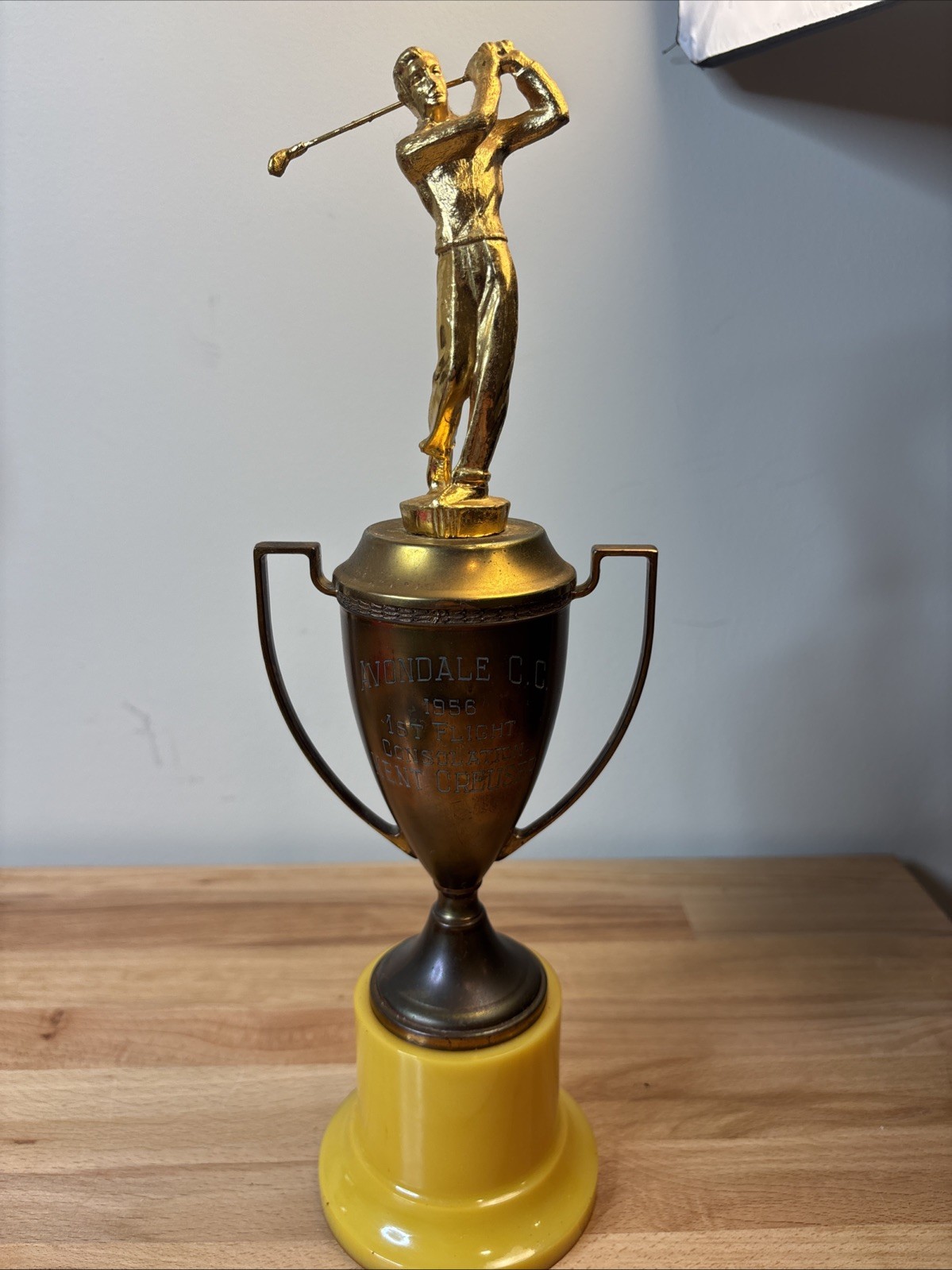 Vintage 1956 Golf Trophy With Butterscotch Bakelite Base Vintage 1956 Golf Trophy With Butterscotch Bakelite Base