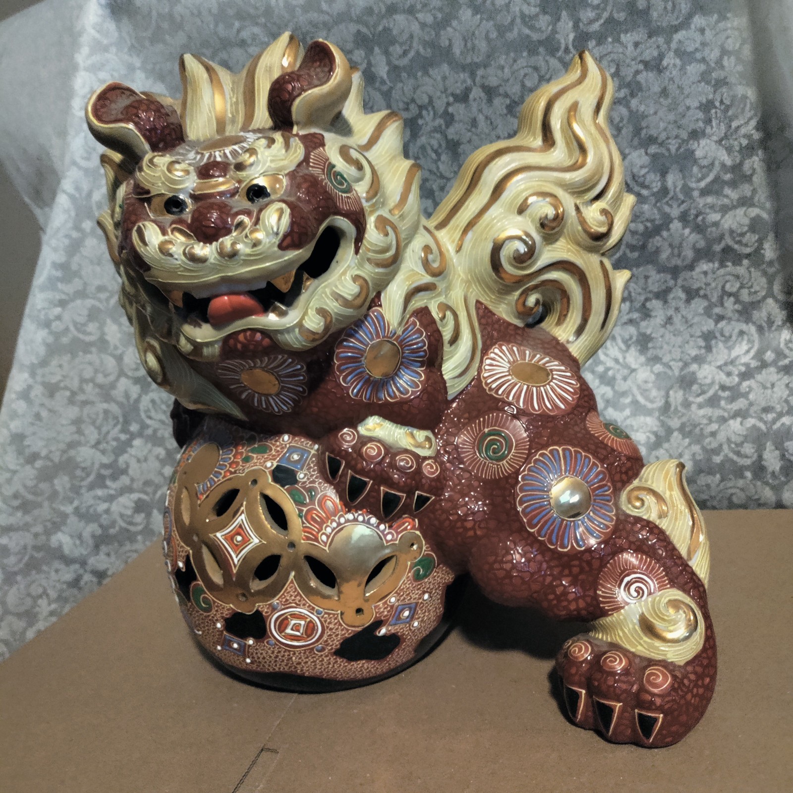 Vintage Foo Dog Kutani Lion 12 inch Vintage Foo Dog Kutani Lion 12 inch
