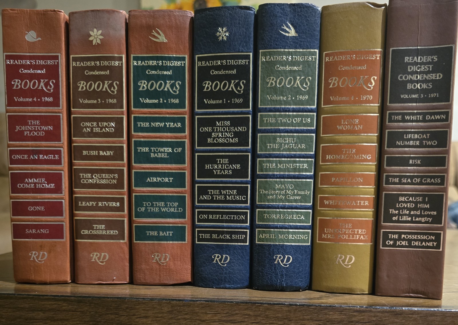 Reader\'s Digest Condensed Books 1960s 1970s Decor Decorative Covers Staging Reader\'s Digest Condensed Books 1960s 1970s Decor Decorative Covers Staging