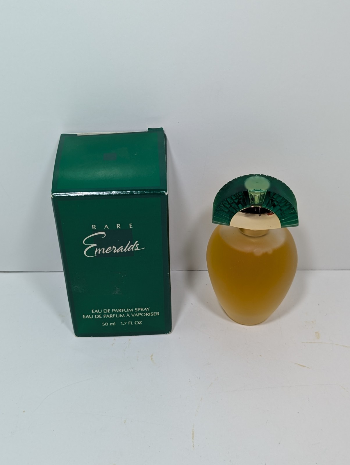 Brand New Avon RARE EMERALDS Eau De Parfum Spray 1.7 fl oz Brand New Avon RARE EMERALDS Eau De Parfum Spray 1.7 fl oz