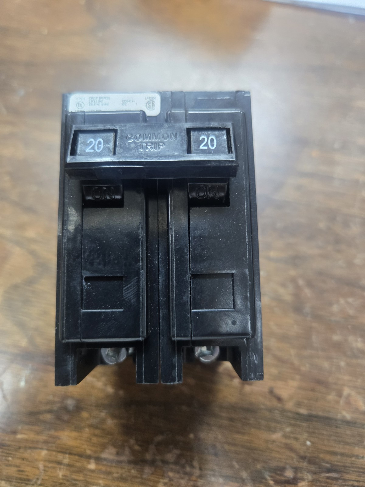 QBHW2020 EATON NEW TAKE OUTS (100 AVAILABLE) QBHW2020 EATON NEW TAKE OUTS (100 AVAILABLE)