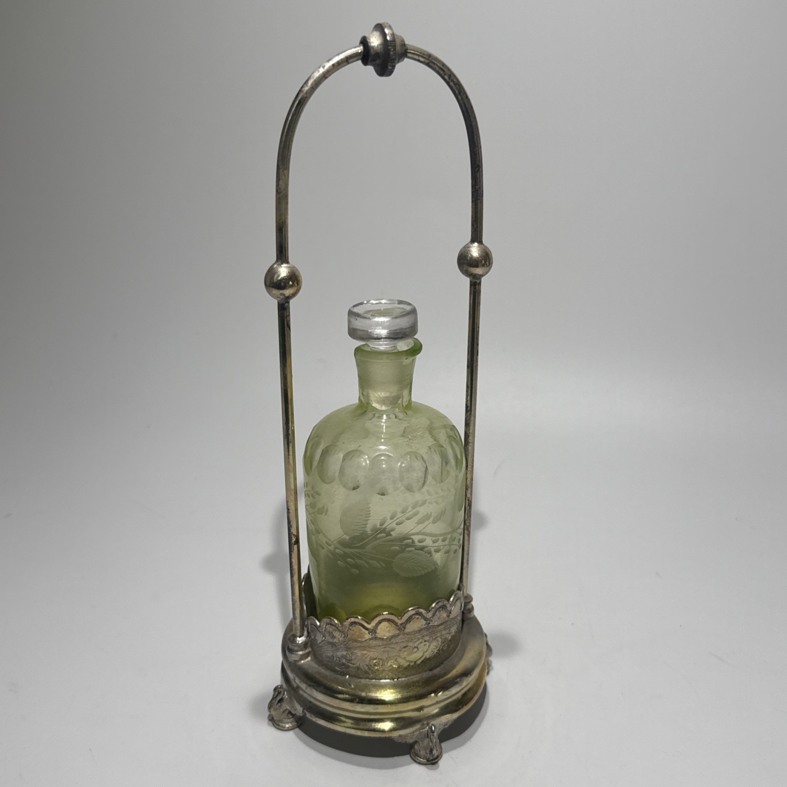 Antique Wilcox Silver Plate Co. Footed Victorian Castor & Vaseline Glass Cruet Antique Wilcox Silver Plate Co. Footed Victorian Castor & Vaseline Glass Cruet