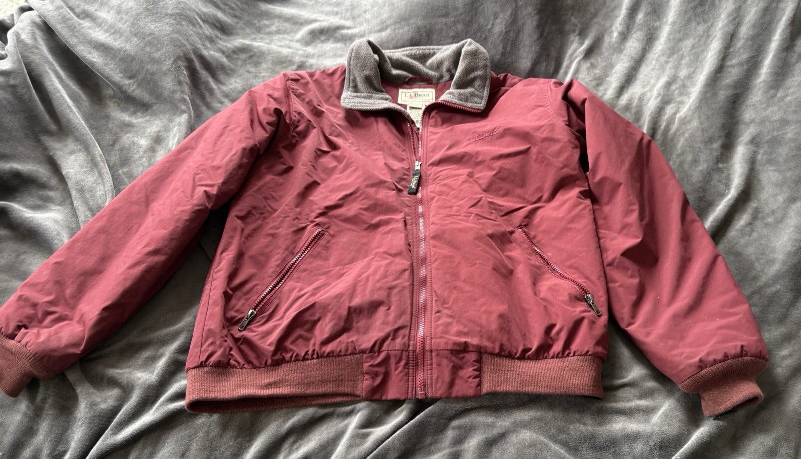 Vintage LL Bean Mens Bomber Jacket Medium Burgundy Fleece Lined Full Zip