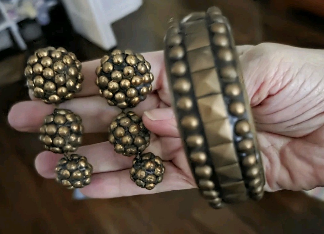 Vintage Signed CARA BRASS BALLS Earrings & Bracelet SET CLIP ON Large Runway Vintage Signed CARA BRASS BALLS Earrings & Bracelet SET CLIP ON Large Runway