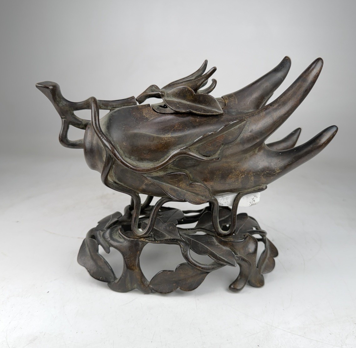 Chinese Qing Dynasty 9” X 8” Bronze Buddhas Hand Finger Citron Lidded Censer Chinese Qing Dynasty 9” X 8” Bronze Buddhas Hand Finger Citron Lidded Censer