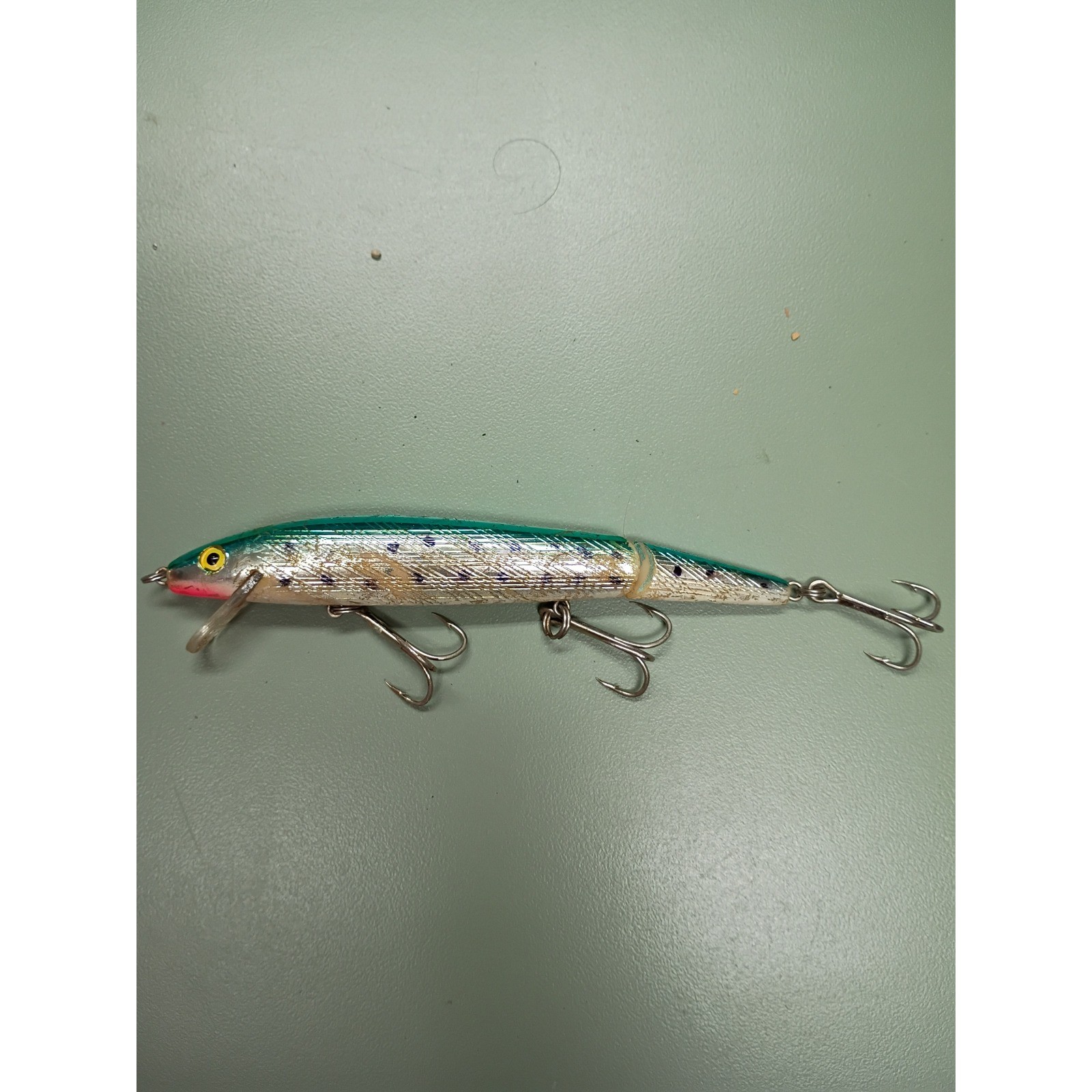 Vintage Jointed Minnow Fishing Lure Silver Teal Speckled 4.5 Inch Hard Bait Vintage Jointed Minnow Fishing Lure Silver Teal Speckled 4.5 Inch Hard Bait