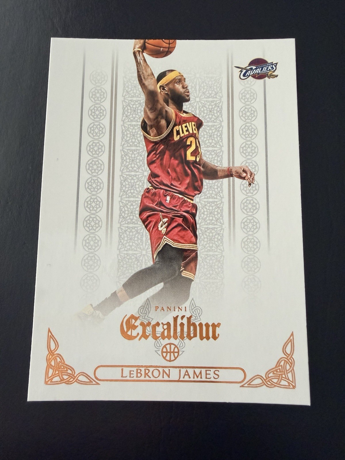 Panini 2014-15 Excalibur LeBron James Base Set #130 Cleveland Cavaliers NBA Panini 2014-15 Excalibur LeBron James Base Set #130 Cleveland Cavaliers NBA
