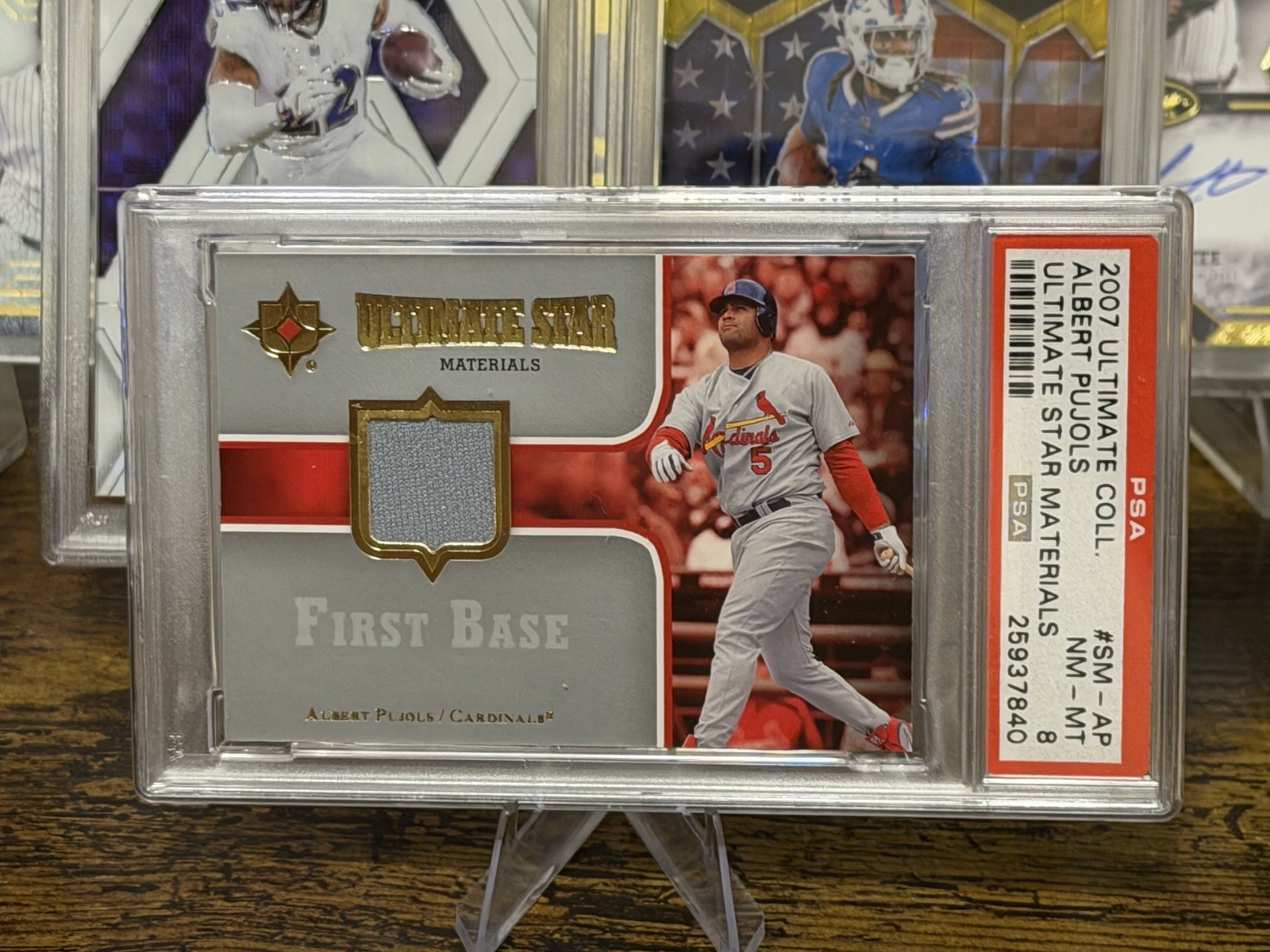 2007 UD Ultimate Collection - Ultimate Star Materials Albert Pujols PSA 8 2007 UD Ultimate Collection - Ultimate Star Materials Albert Pujols PSA 8