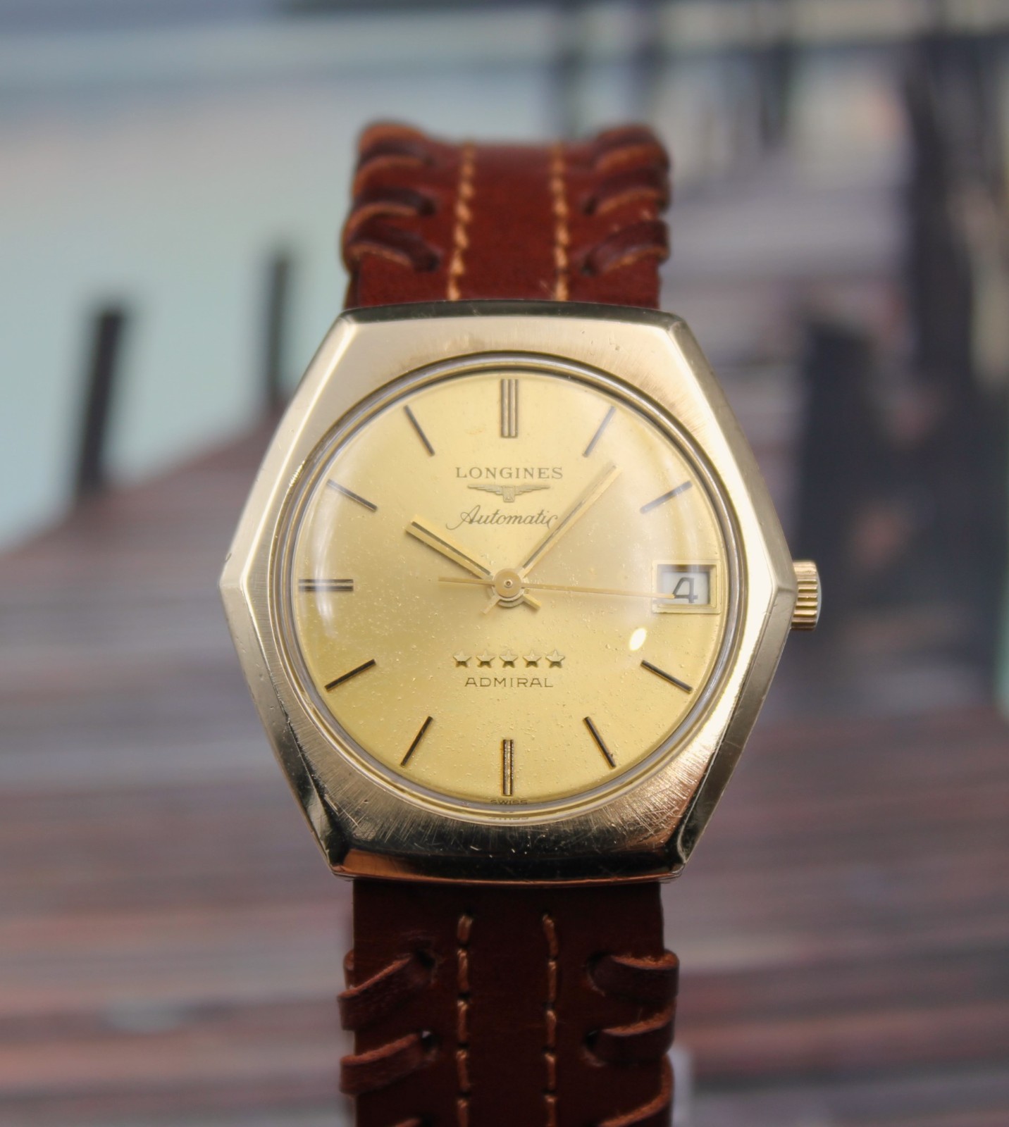 Vintage Men's Longines Admiral 5 Star Automatic Calendar Wristwatch; Running