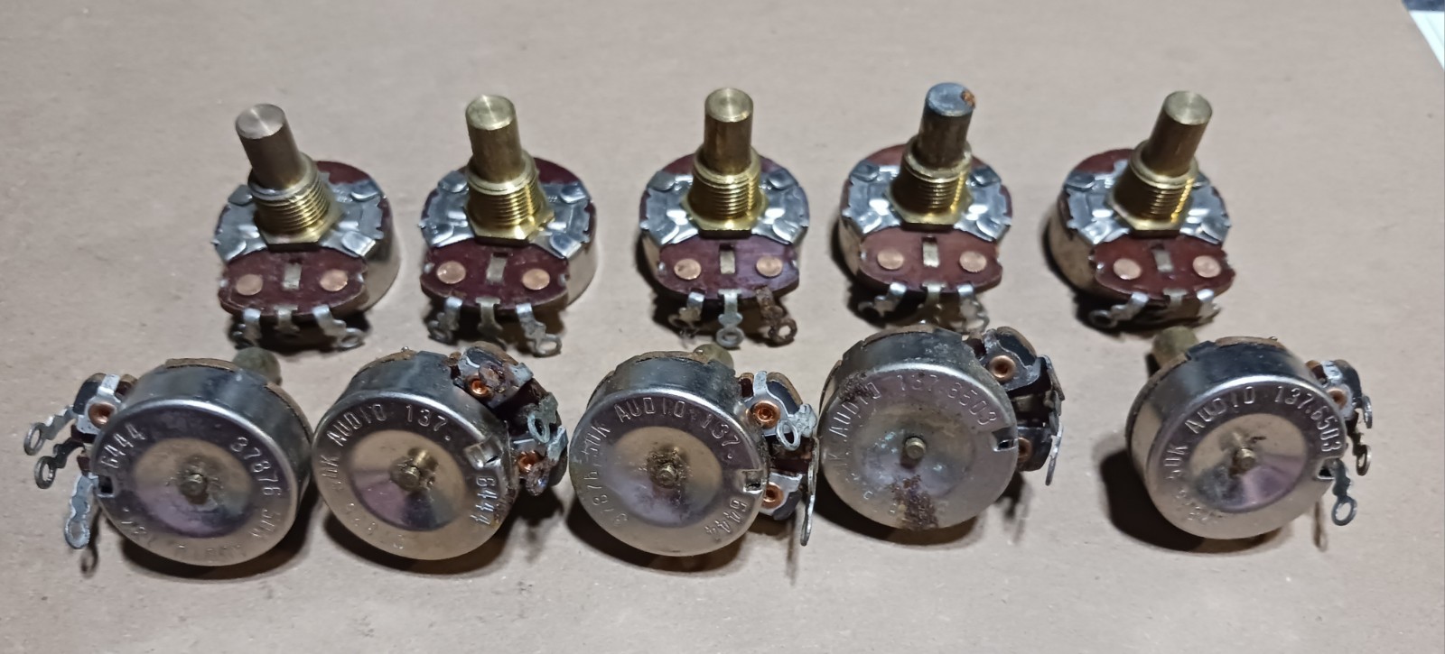Lot Of 10 Vintage 1964 65 CTS 50K Guitar Amplifier Fender Potentiometer Parts Lot Of 10 Vintage 1964 65 CTS 50K Guitar Amplifier Fender Potentiometer Parts