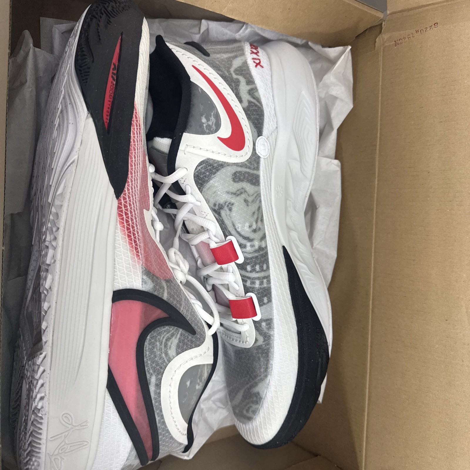 NIKE KYRIE 8 White/University Red-Black Men\'s Size 13 NIKE KYRIE 8 White/University Red-Black Men\'s Size 13