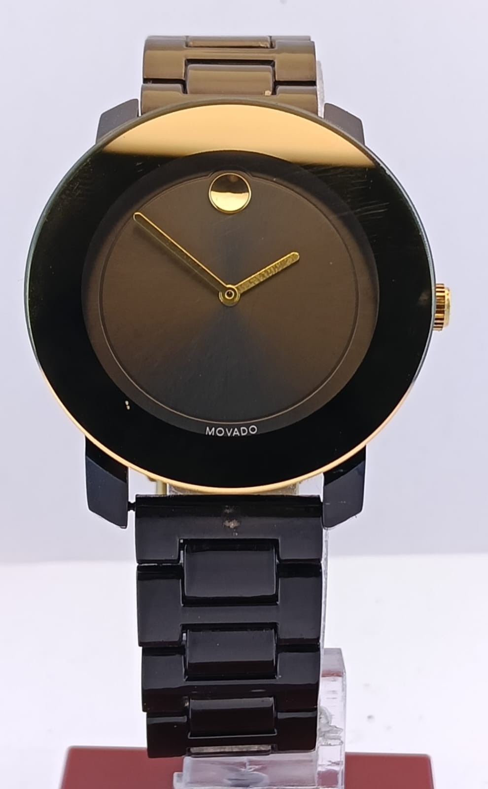 Vintage Men's Movado Bold Black Dial Quartz Working Condition Wristwatch