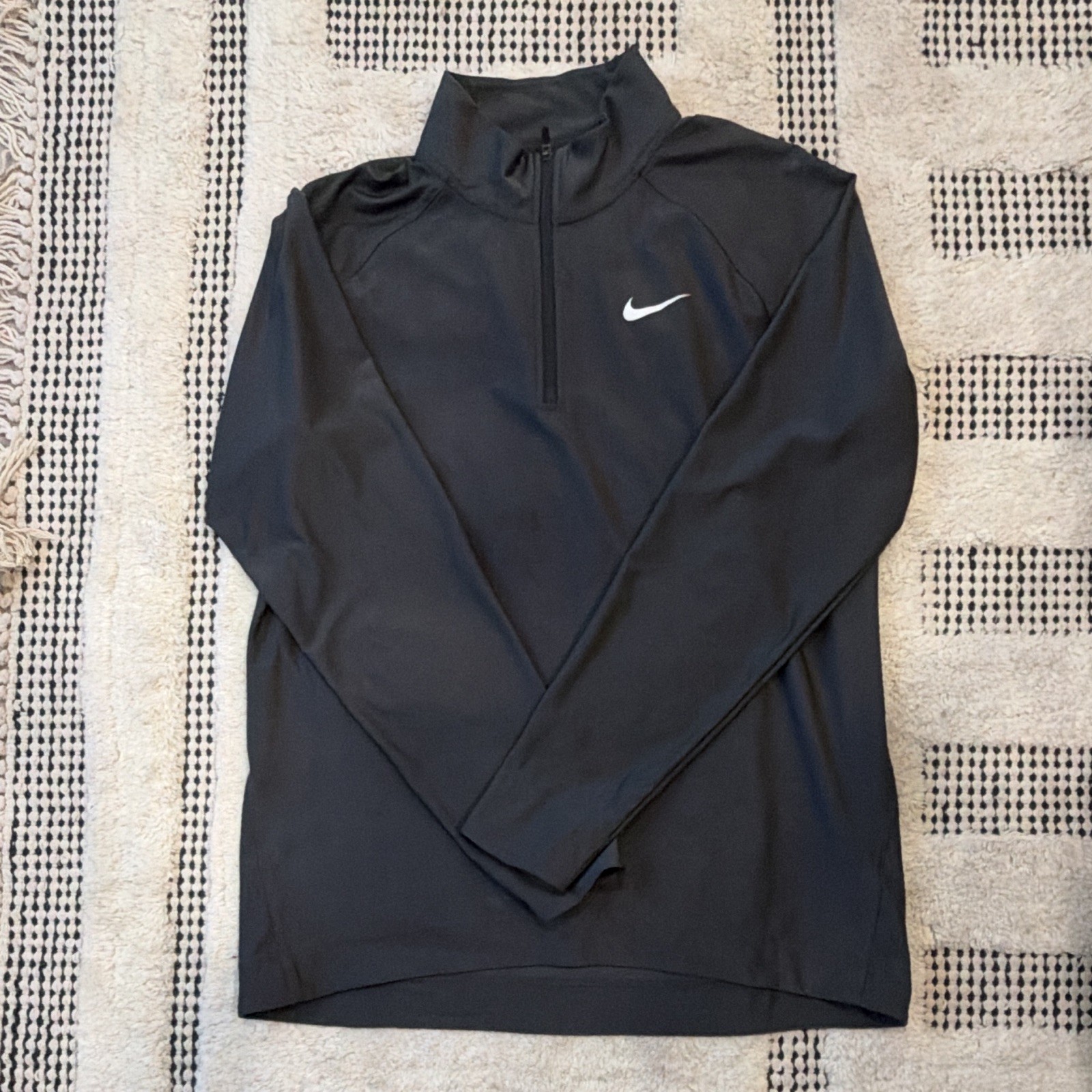 Nike Dri-Fit ADV Golf Pullover Shirt Dark Gray, Quarter Zip, Long Sleeve, M Nike Dri-Fit ADV Golf Pullover Shirt Dark Gray, Quarter Zip, Long Sleeve, M
