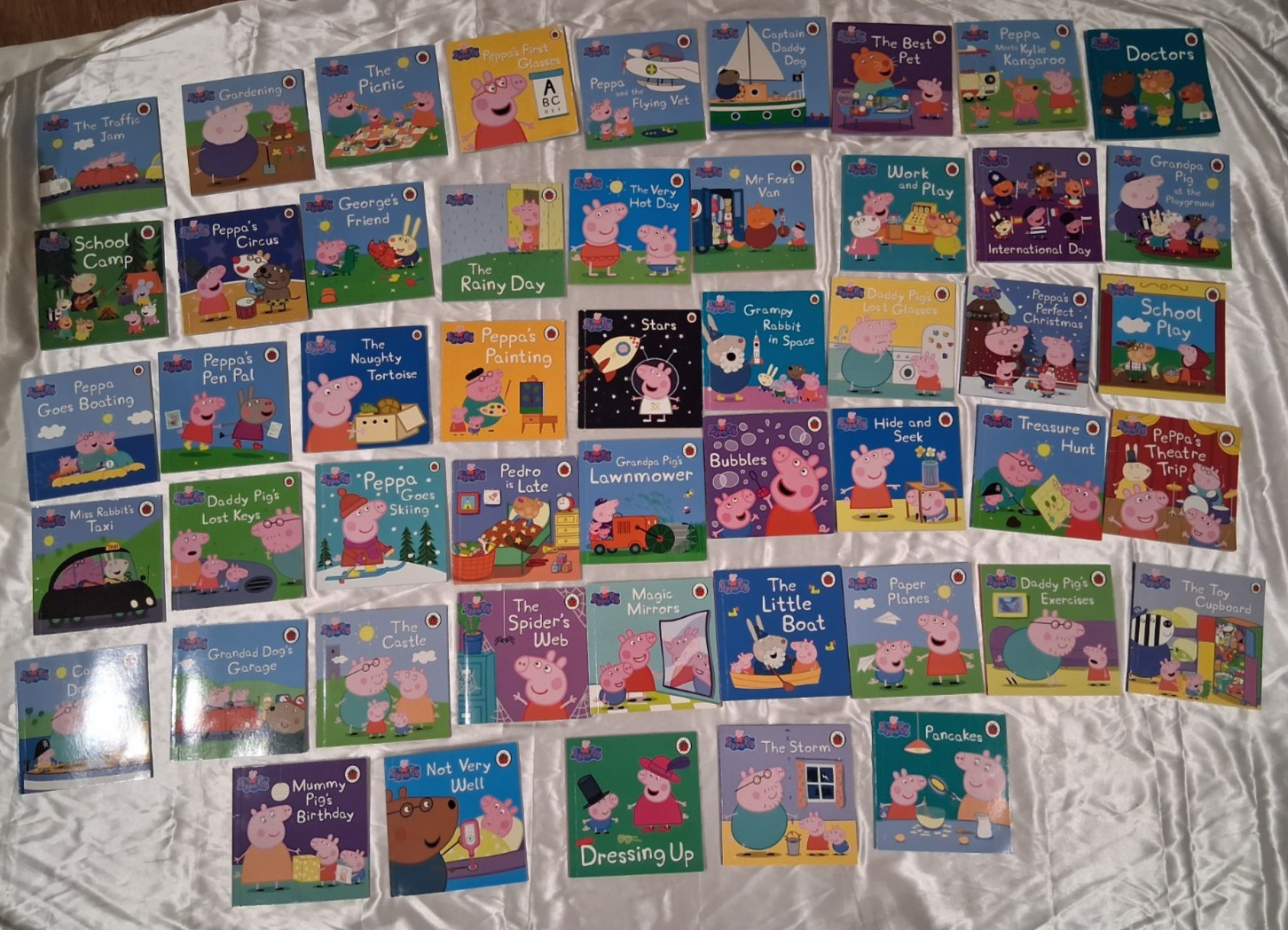 Lot of 50 kids children reading bed time books (#17) Lot of 50 kids children reading bed time books (#17)