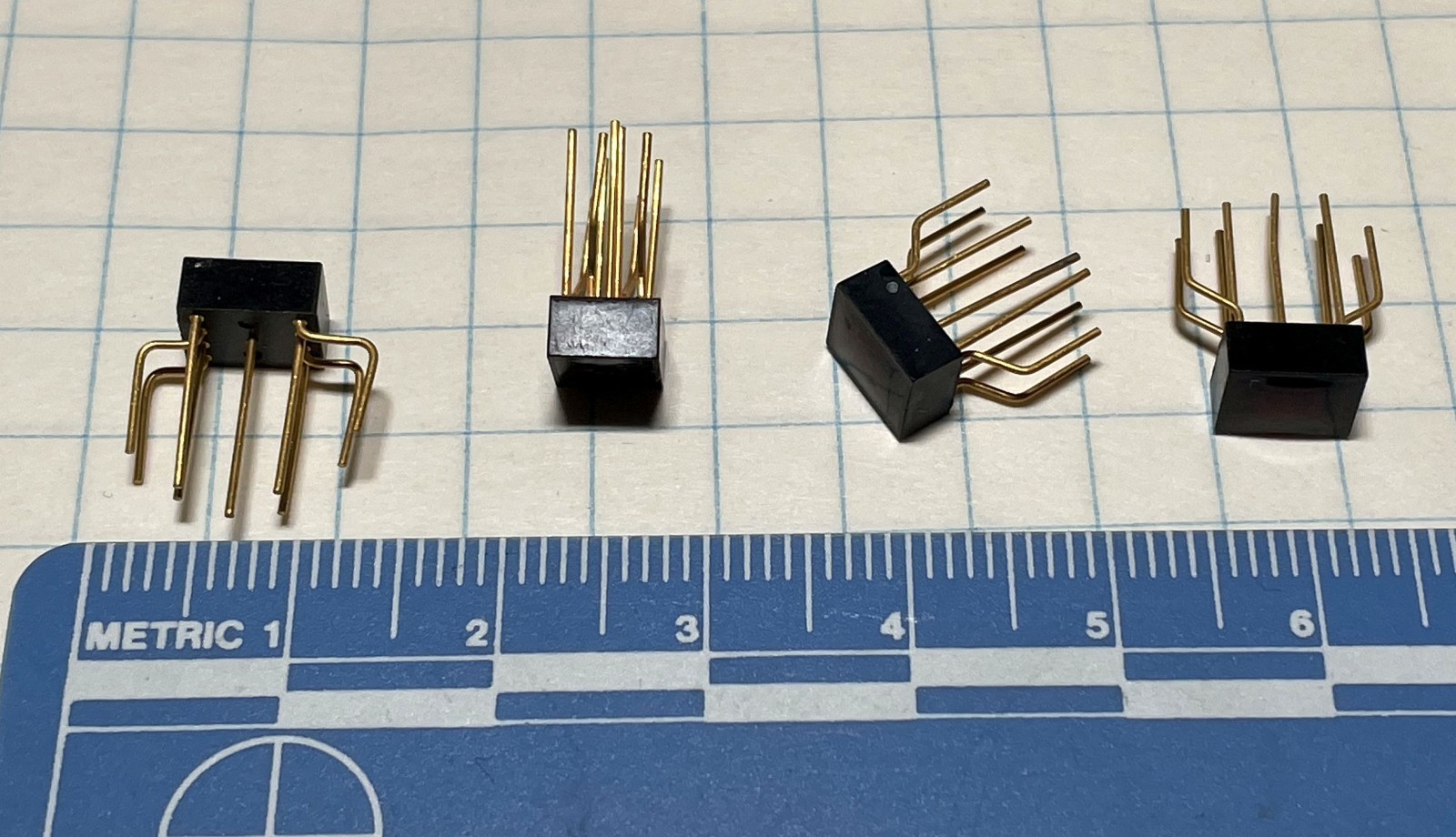Fairchild FND-10 Vintage Miniature Seven Segment LED Display Radio Shack 276-058