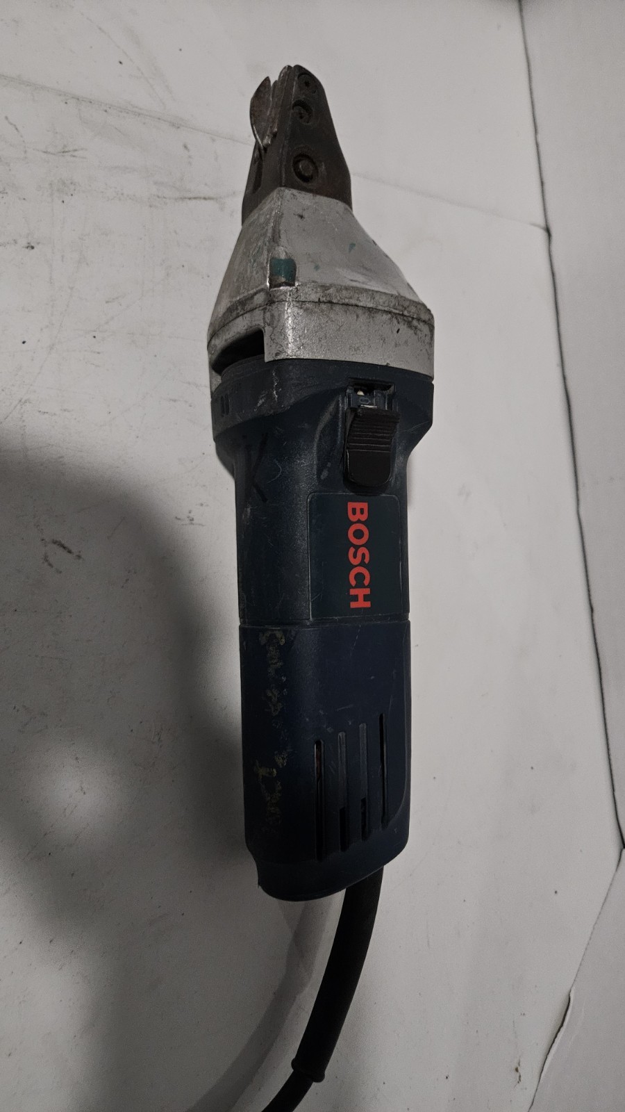Bosch Nibbler 1529B 18 Gauge Metal Work Electric Hand Power