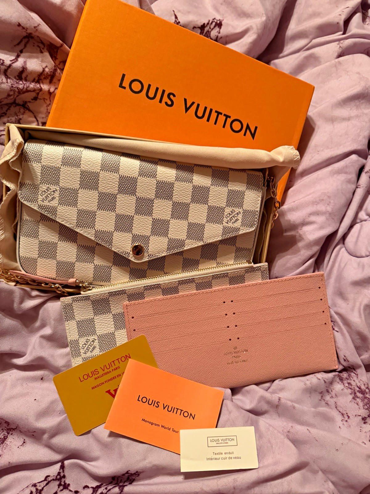 Louis Vuitton Pochette Felicie Chain Crossbody Pouch Card Holder