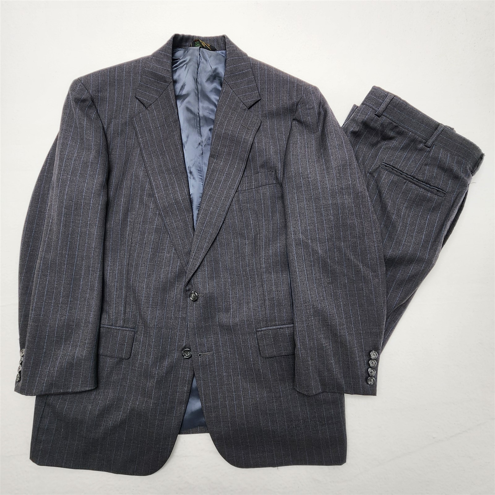 Vtg Southwick USA 44R 36x30 Gray Pinstripe Wool 2Btn 2Pc Old Money Mens Suit Vtg Southwick USA 44R 36x30 Gray Pinstripe Wool 2Btn 2Pc Old Money Mens Suit