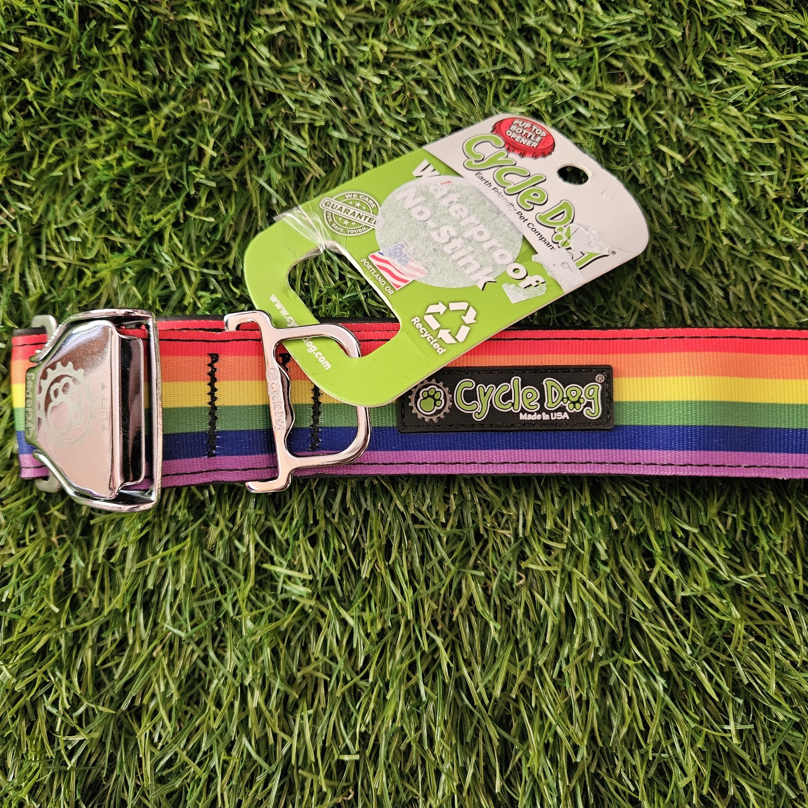 Rainbow Dog Collar Cycle Pet Pride Waterproof No-Stink Buckle Size Large NWT