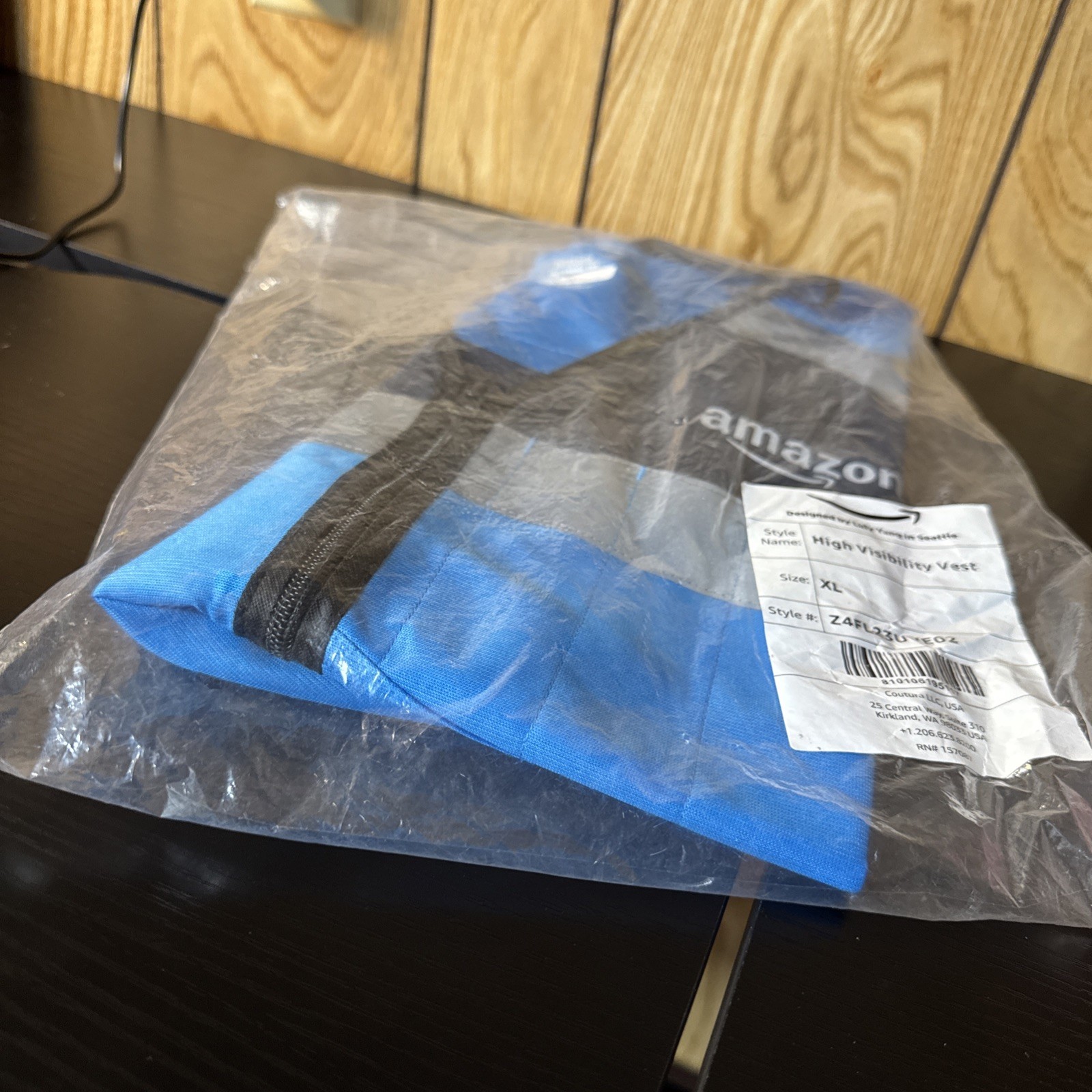 Employee sz XL Employee sz XL