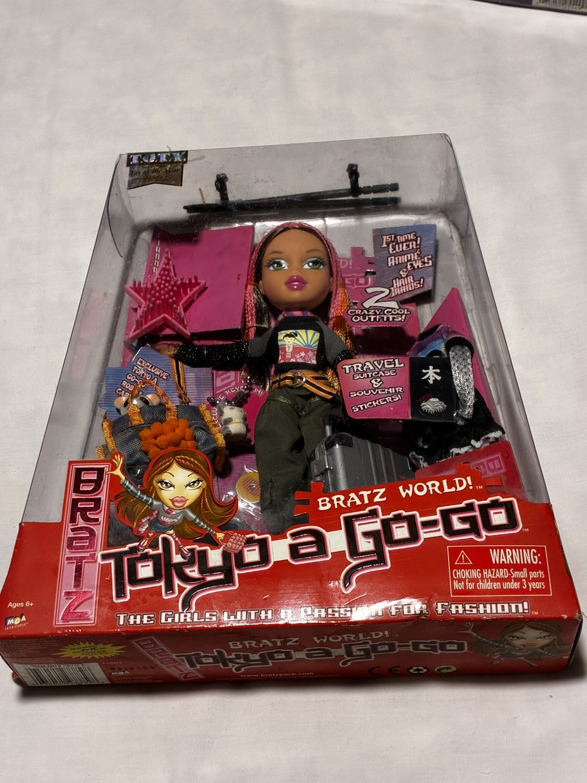 2004 Bratz TOKYO A GO-GO FIANNA Anime Doll w Exclusive Keychain New 2004 Bratz TOKYO A GO-GO FIANNA Anime Doll w Exclusive Keychain New