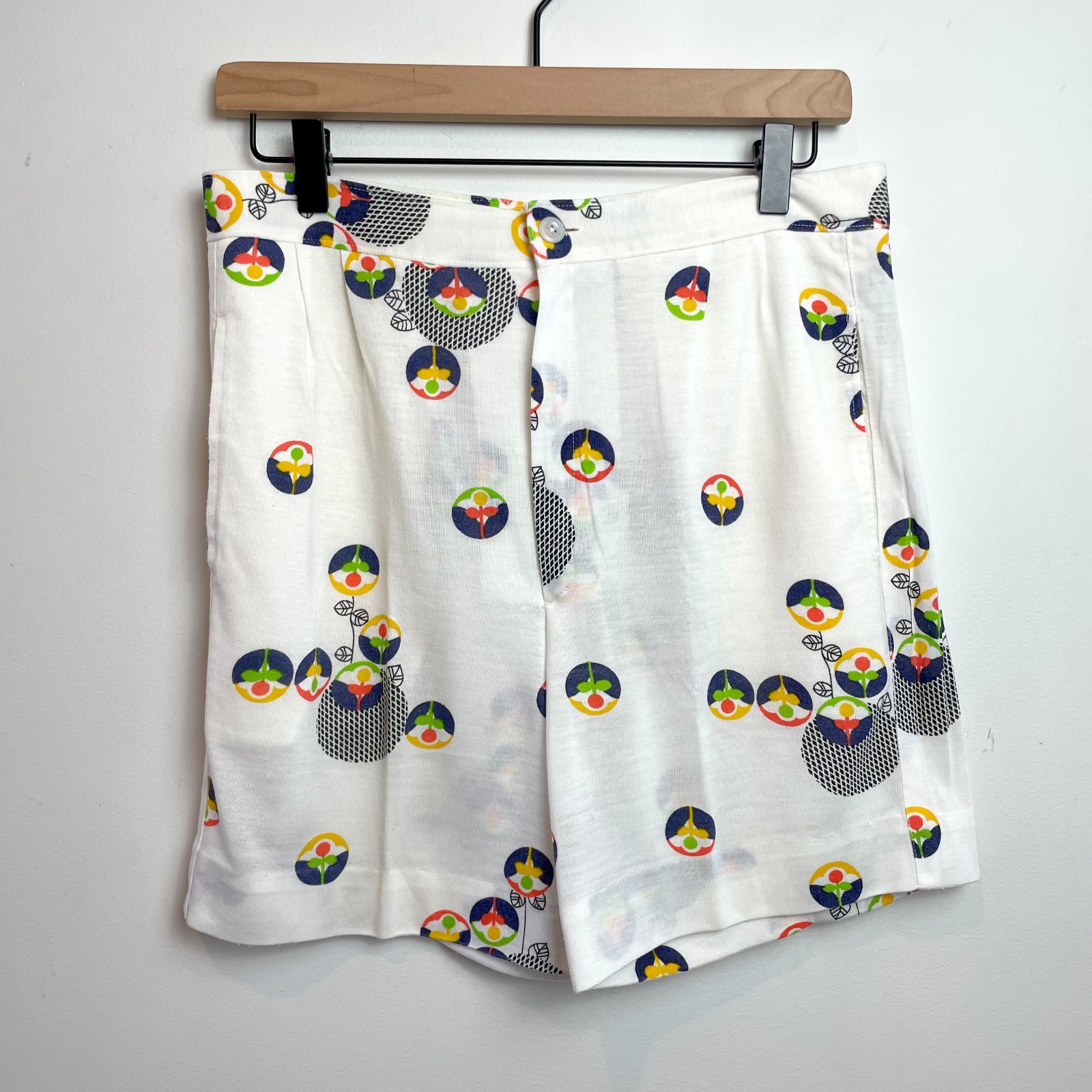 Vintage 70s 80s Handmade Jersey Knit Shorts Medium High Waist White Mod Retro