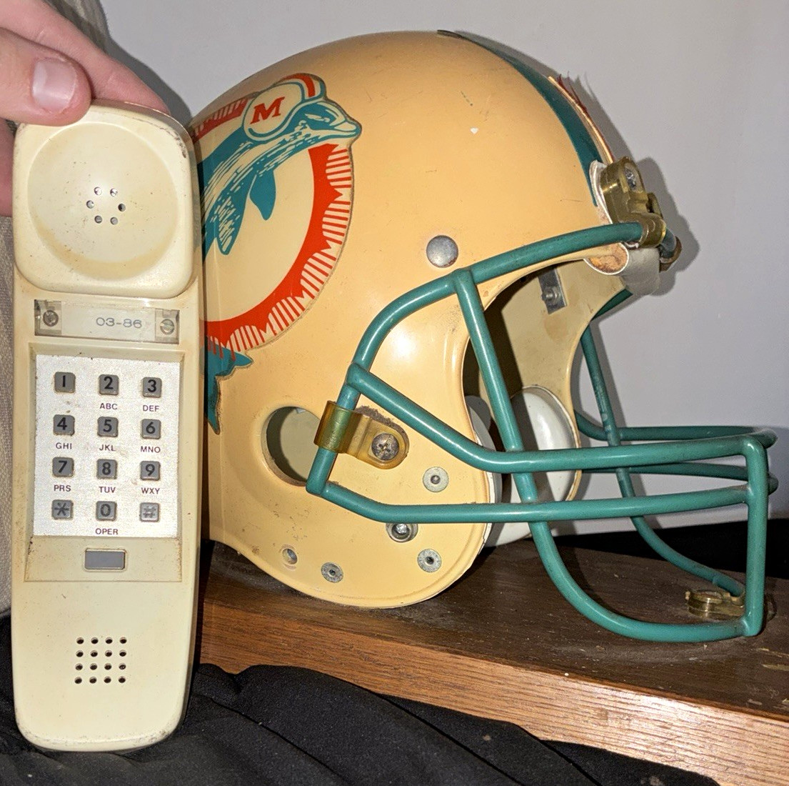 Vintage 1986 Miami Dolphins Riddell Nardi Helmet Phone Dated 03-86 Full Size NFL Vintage 1986 Miami Dolphins Riddell Nardi Helmet Phone Dated 03-86 Full Size NFL