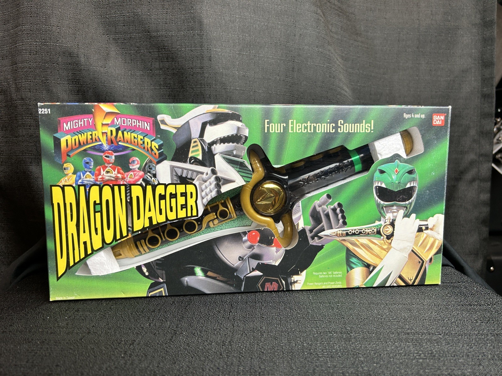 Vintage 1994 Bandai Power Rangers Dragon Dagger #2251 Green Ranger WORKS Vintage 1994 Bandai Power Rangers Dragon Dagger #2251 Green Ranger WORKS
