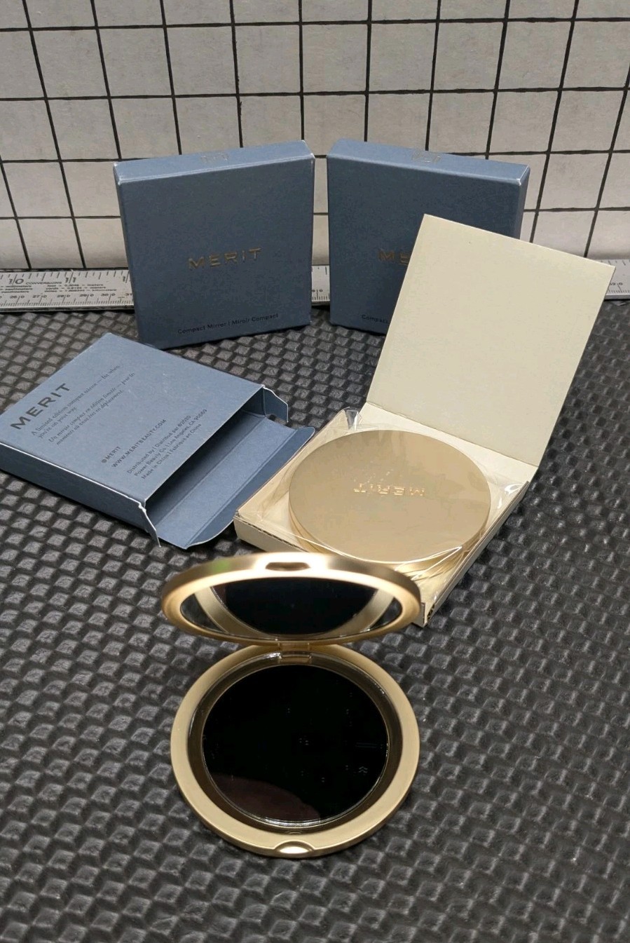 MERIT Beauty Gold Compact Mirror Limited Edition NIB With Box SHIPS Free FAST ✈️