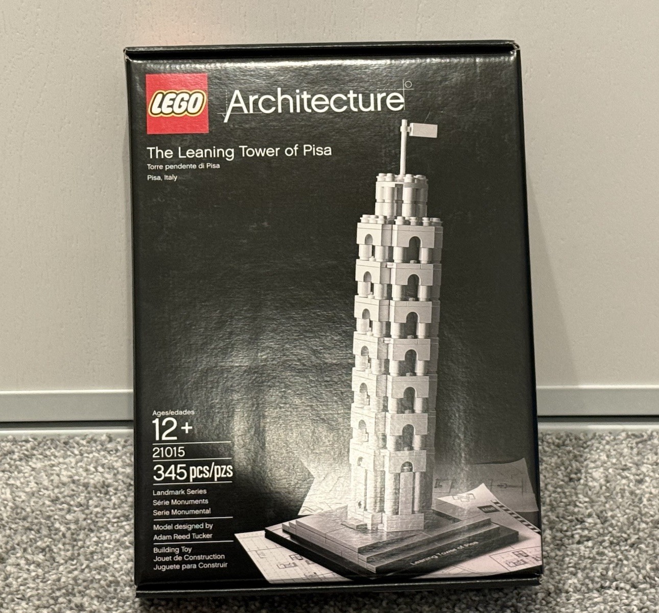 LEGO ARCHITECTURE: Leaning Tower of Pisa (21015) - New In Box