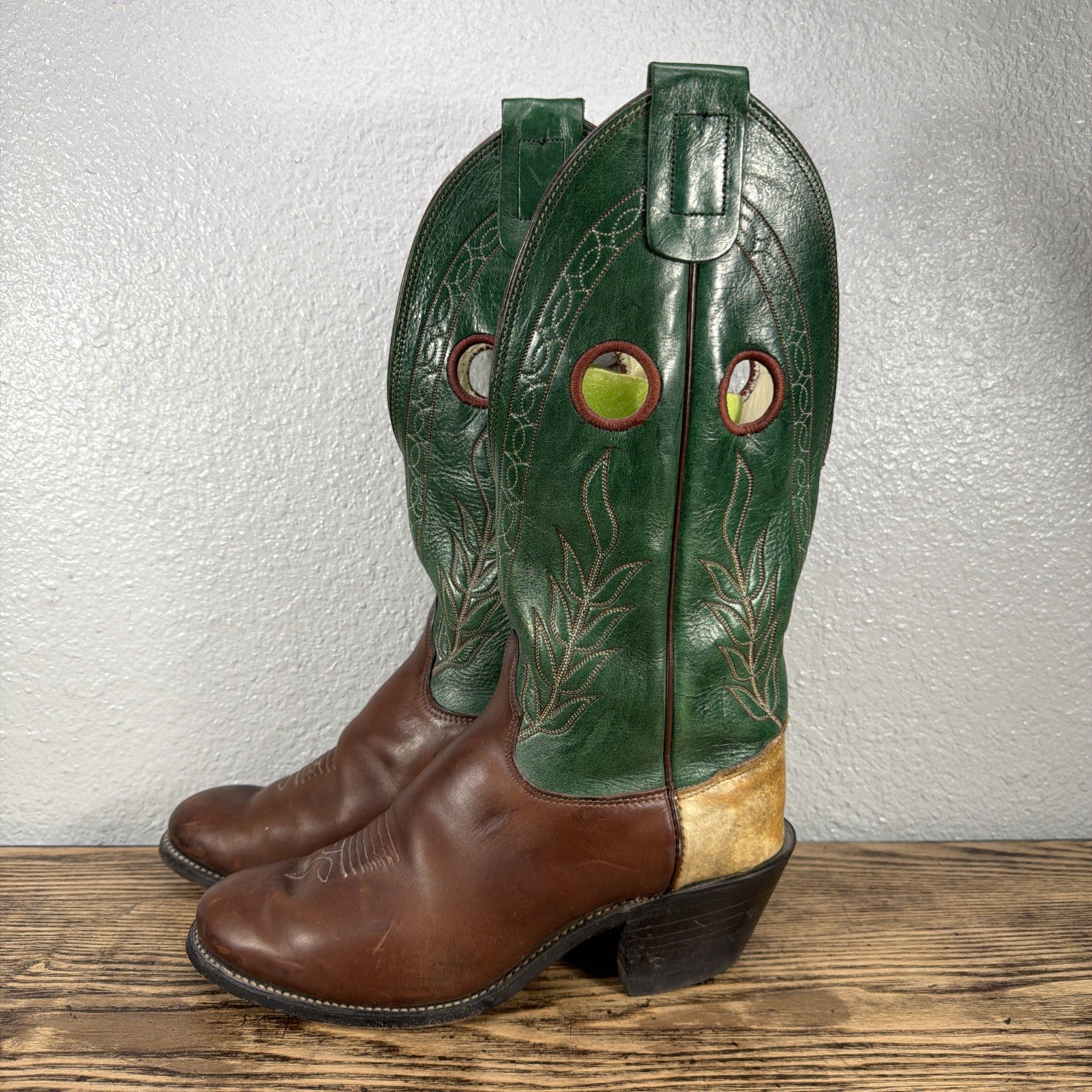 Vintage Olathe Cowboy Western Boots Brown/Green Leather Mens 9.5 D Made In USA Vintage Olathe Cowboy Western Boots Brown/Green Leather Mens 9.5 D Made In USA