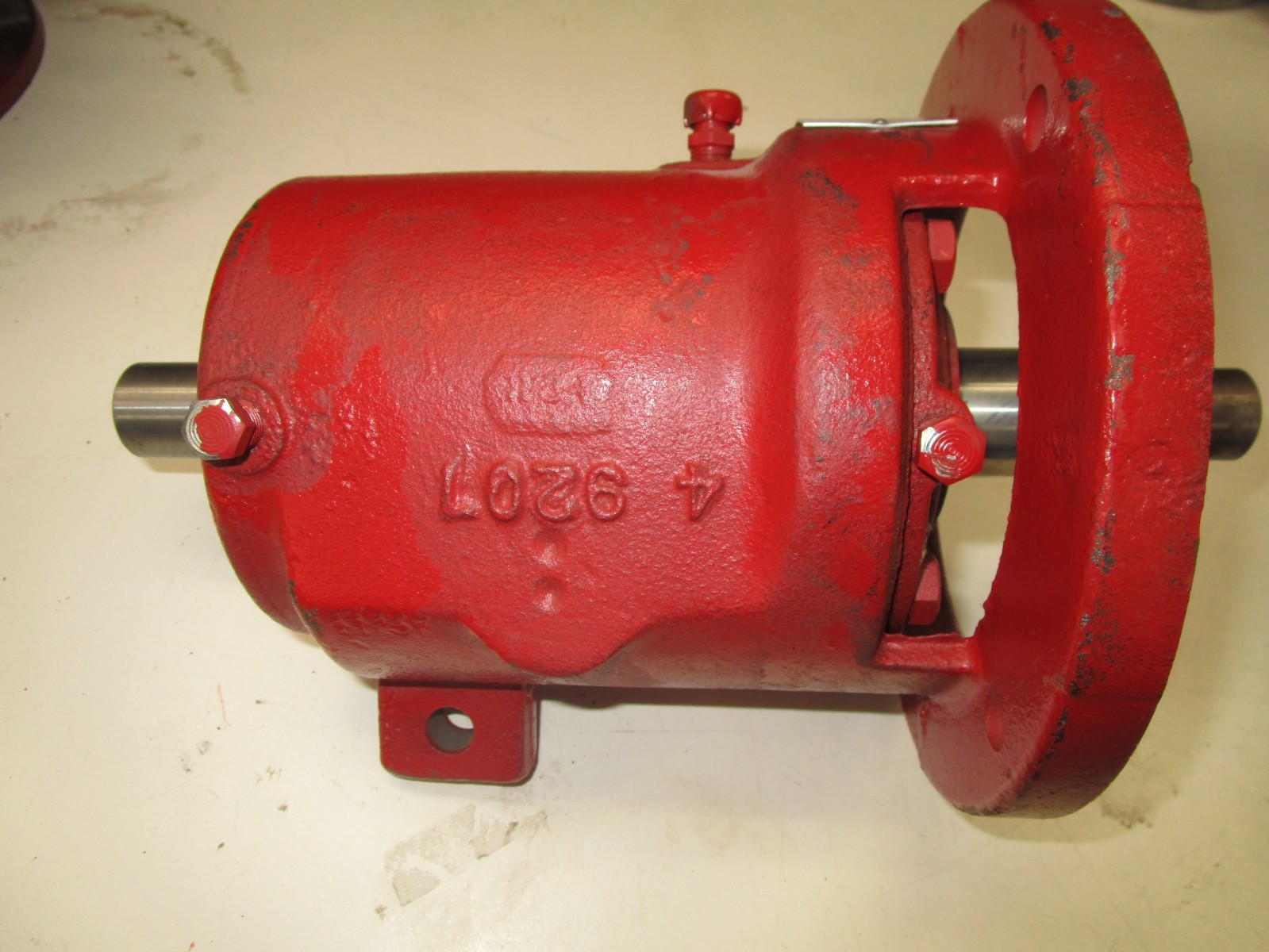 Armstrong Air 819359-002 Pump Bearing Assembly Base Mounted New Old Stock Armstrong Air 819359-002 Pump Bearing Assembly Base Mounted New Old Stock
